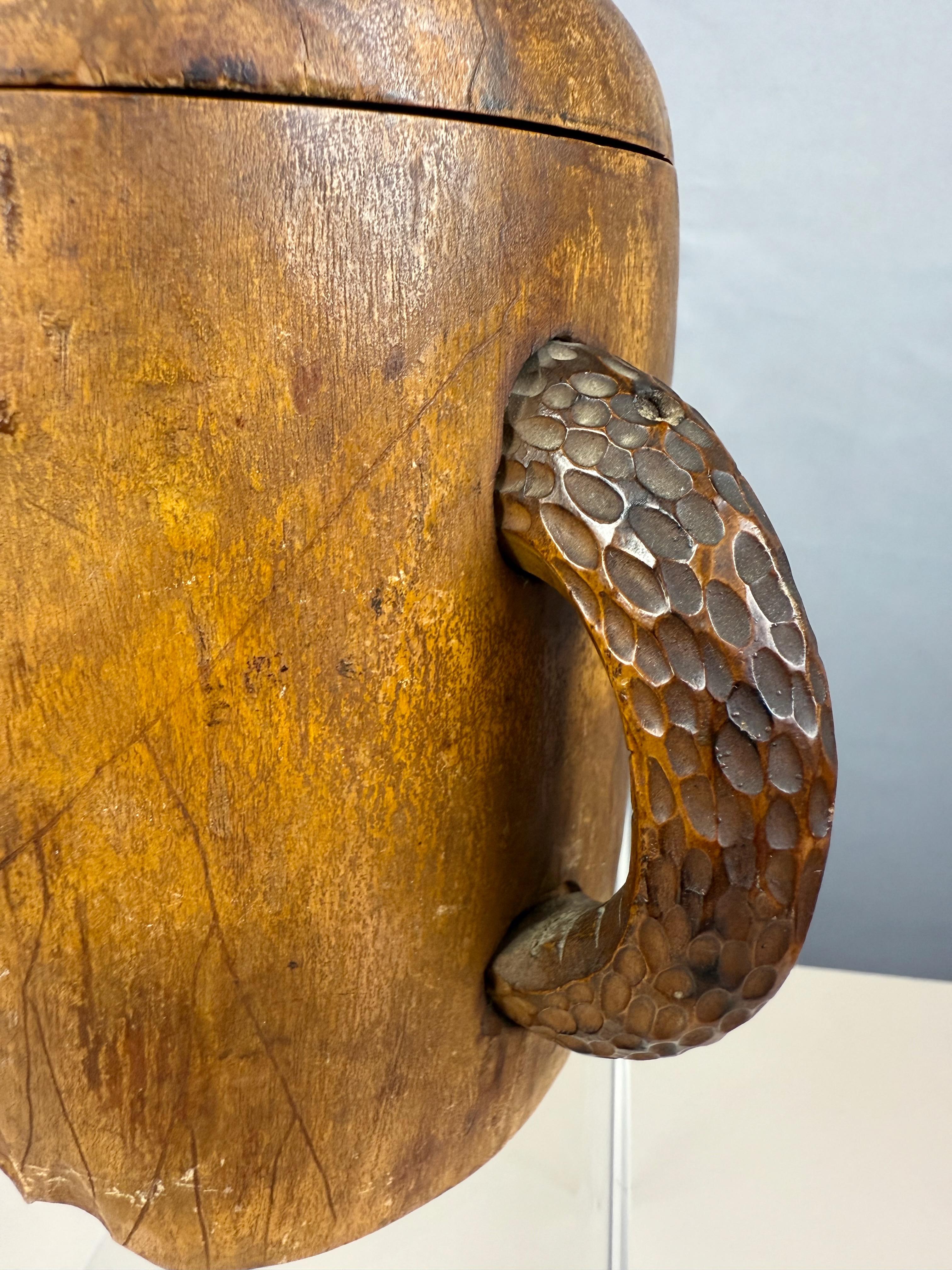 Japanese Meiji Period Carved Wood Skull and Snake Tobacco Humidor, Late 19th C. For Sale 12