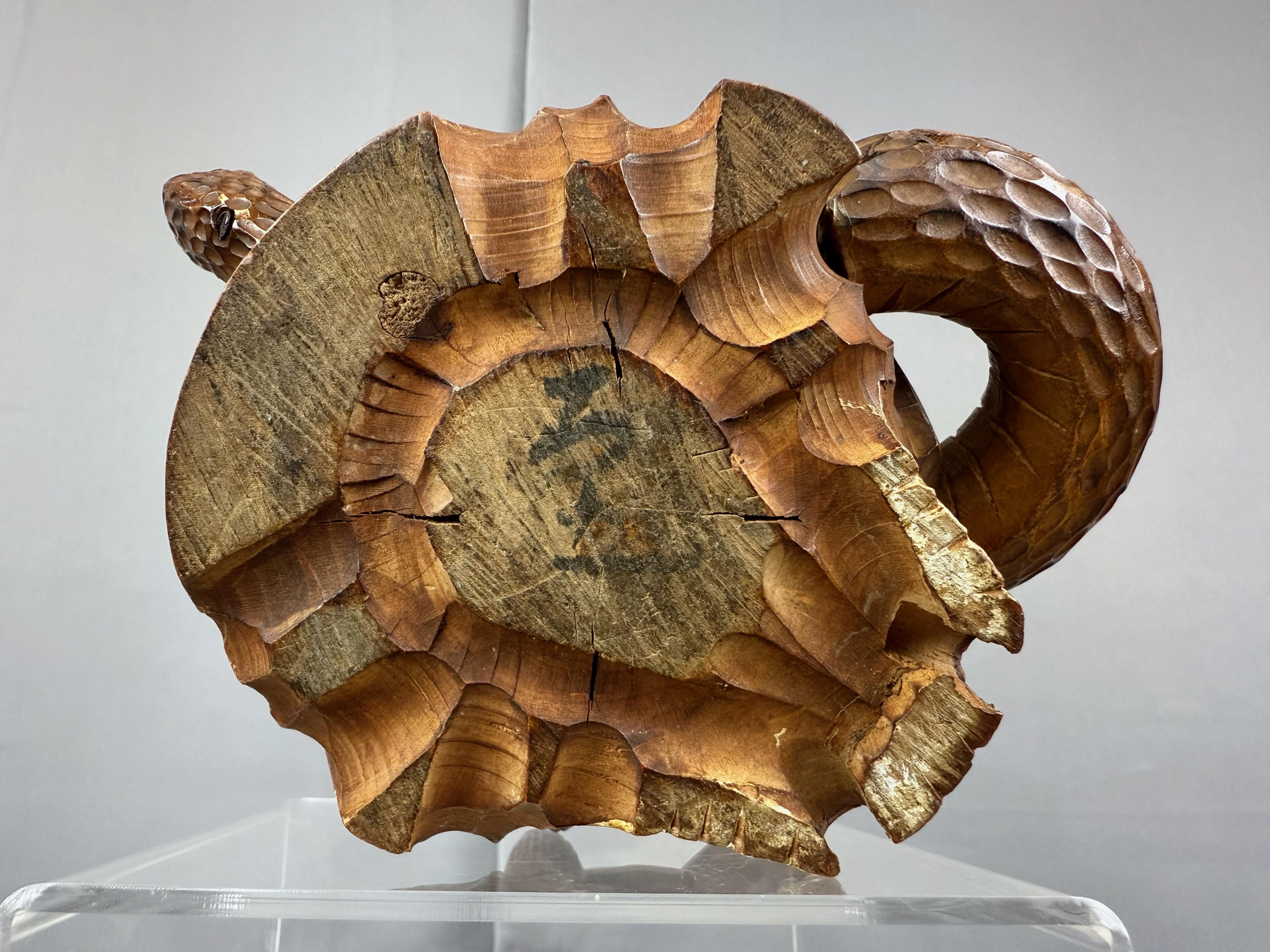 Japanese Meiji Period Carved Wood Skull and Snake Tobacco Humidor, Late 19th C. For Sale 14