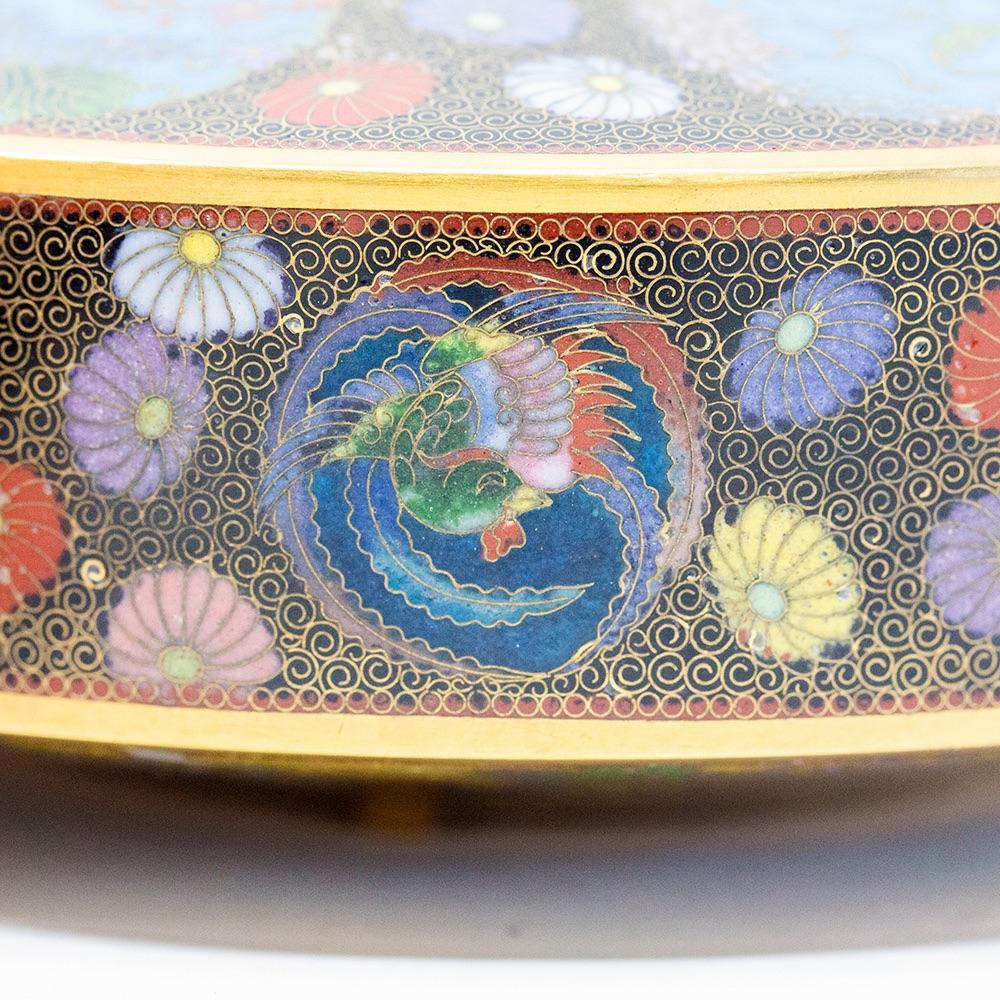 Japanese Meiji Period Cloisonne Enamel Sake Pot For Sale 1