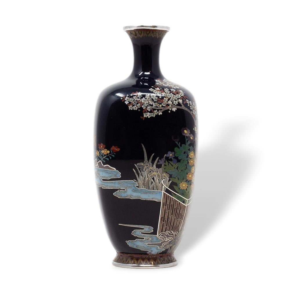 Vase japonais en émail cloisonné de la période Meiji par Ando Jubei en vente 2