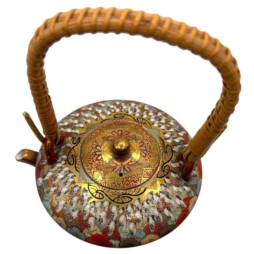 Japanese Meiji Period Hand Painted Gold Chikaramachi 