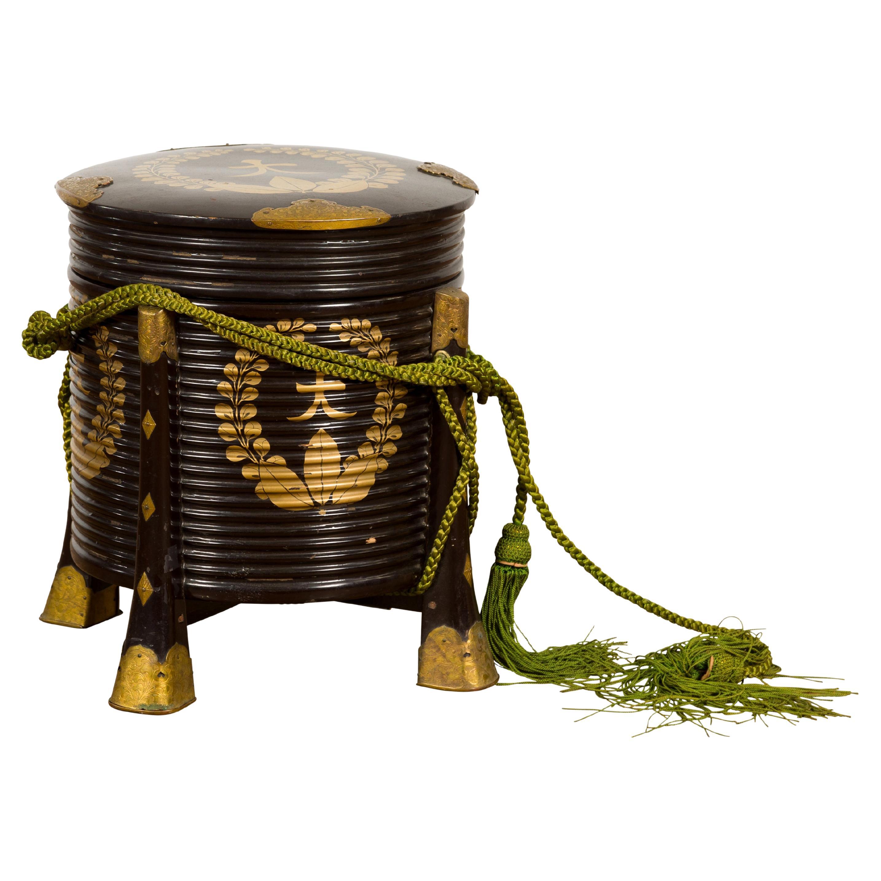 Japanese Meiji Period Hokai Lidded Box with Brass Accents and Original Rope For Sale