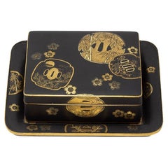 Antique Japanese Meiji Period Komai Style Box and Dish Fujii Yoshitoyo