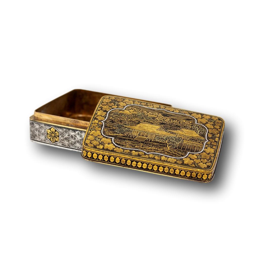 Japanese Meiji Period Komai Style Damascene Box For Sale 3