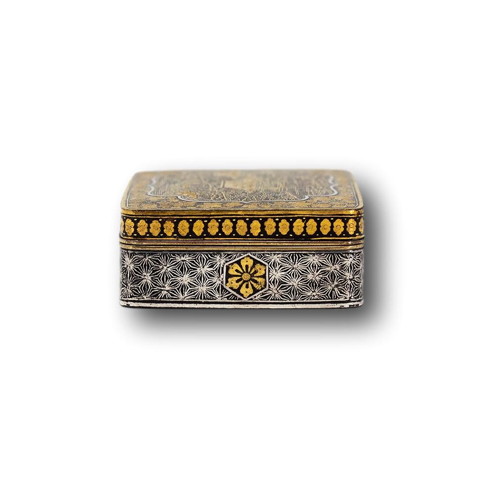 Japanese Meiji Period Komai Style Damascene Box For Sale 1