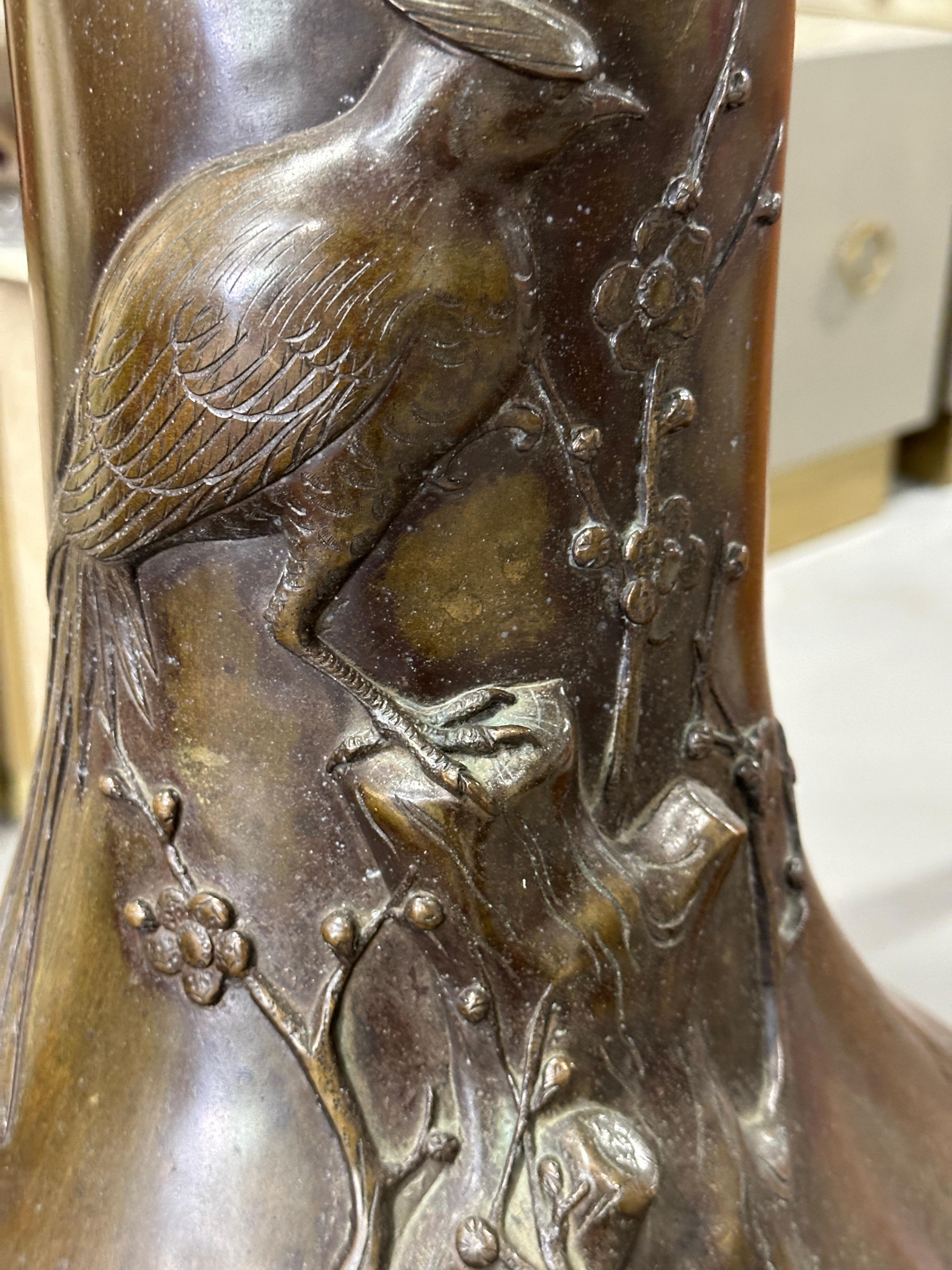 Japanese Meiji Period Large Bronze Vessel For Sale 11