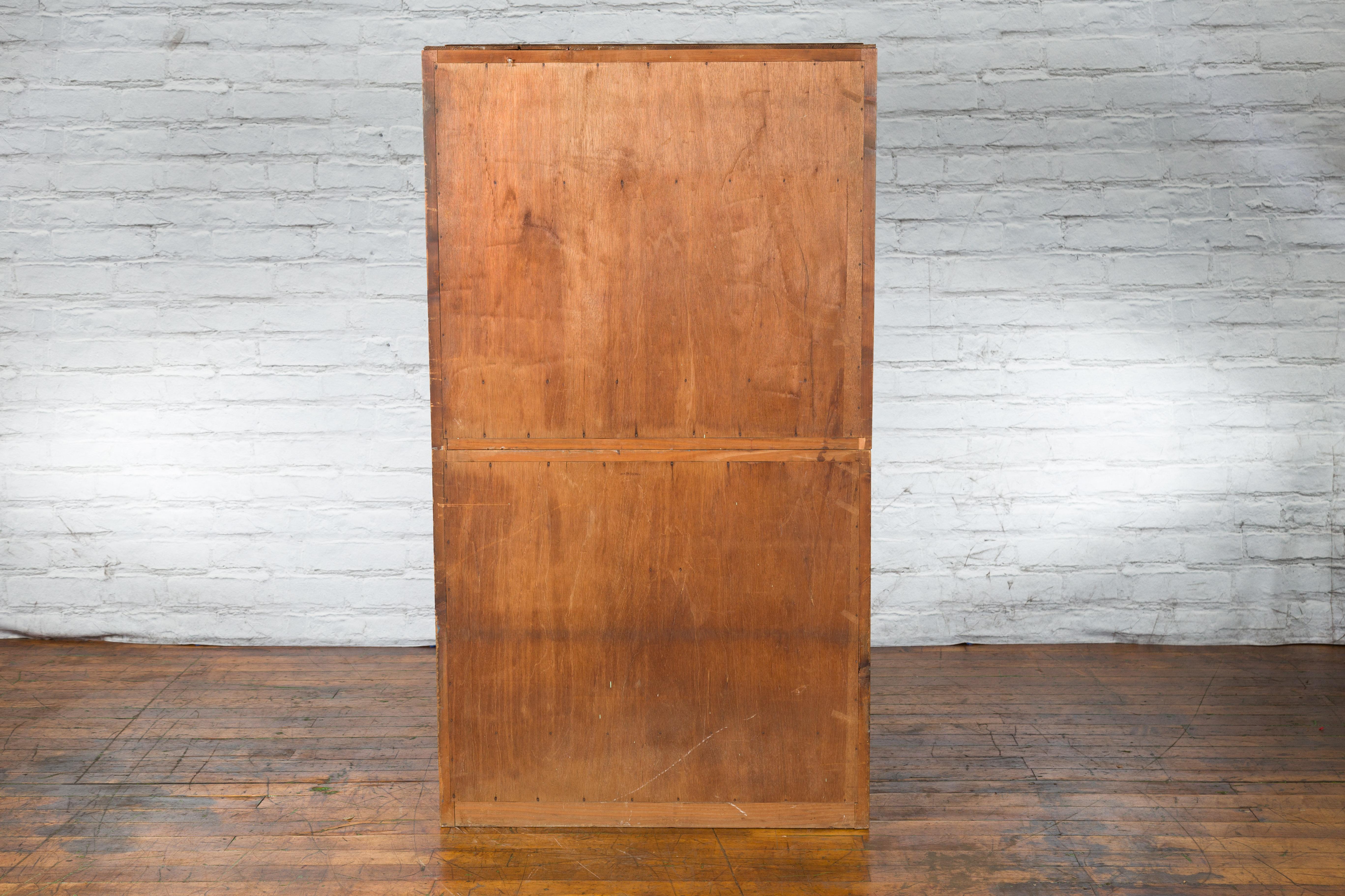 Japanese Meiji Period Late 19th Century Cabinet with Sliding Doors and Drawers 8