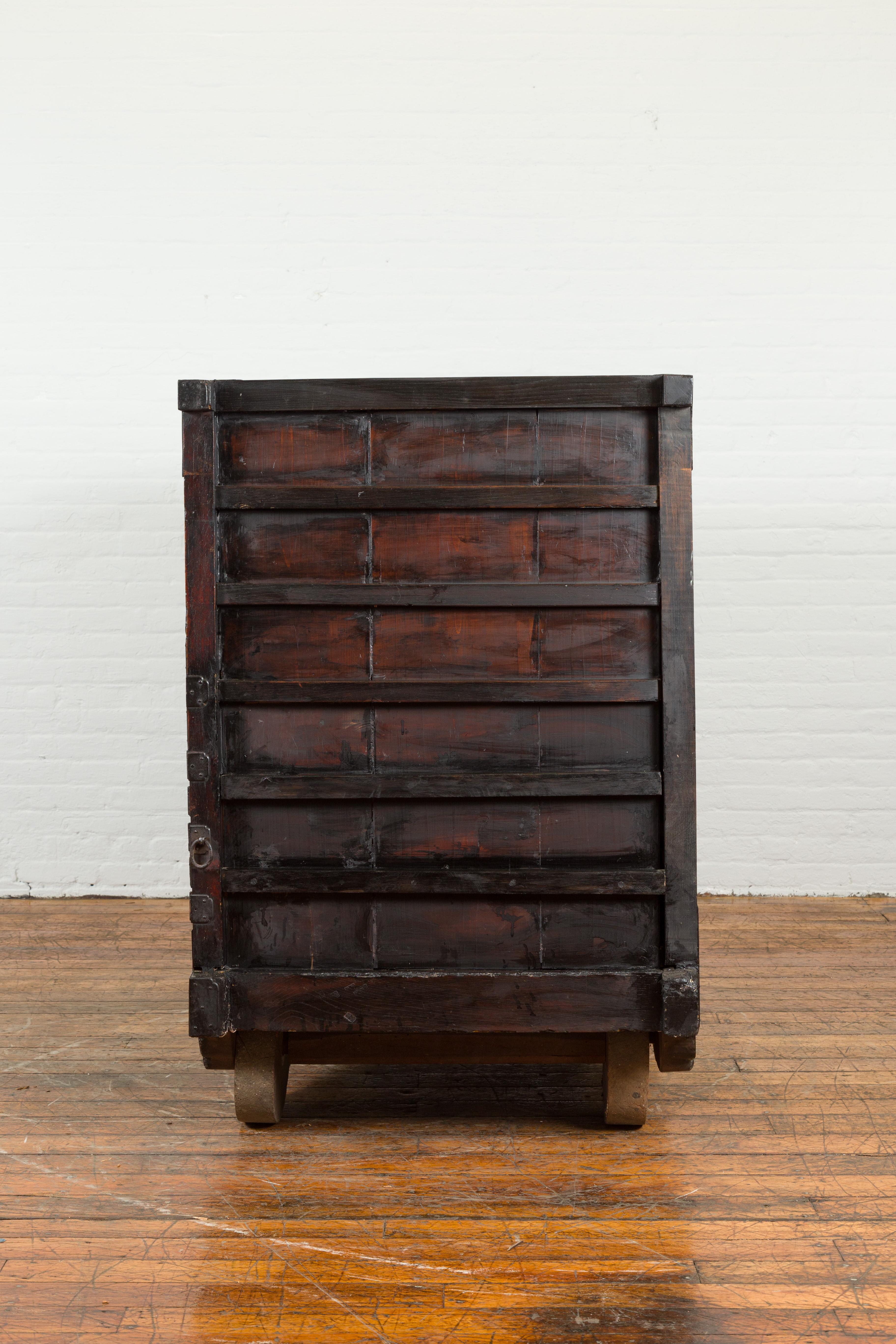 Japanese Meiji Period Late 19th Century Merchant's Chest with Safe on Wheels 7
