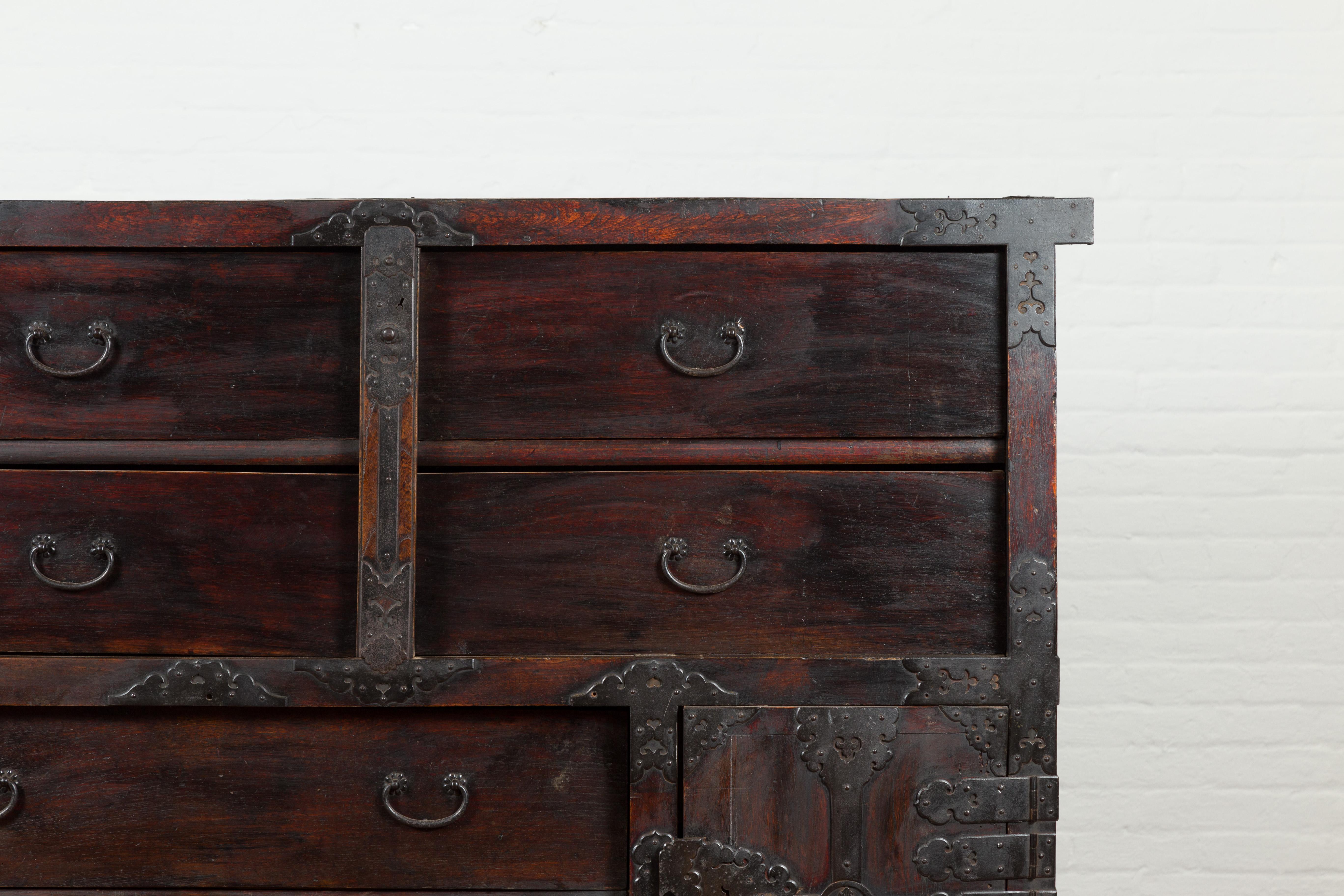 Japanese Meiji Period Late 19th Century Merchant's Chest with Safe on Wheels 1