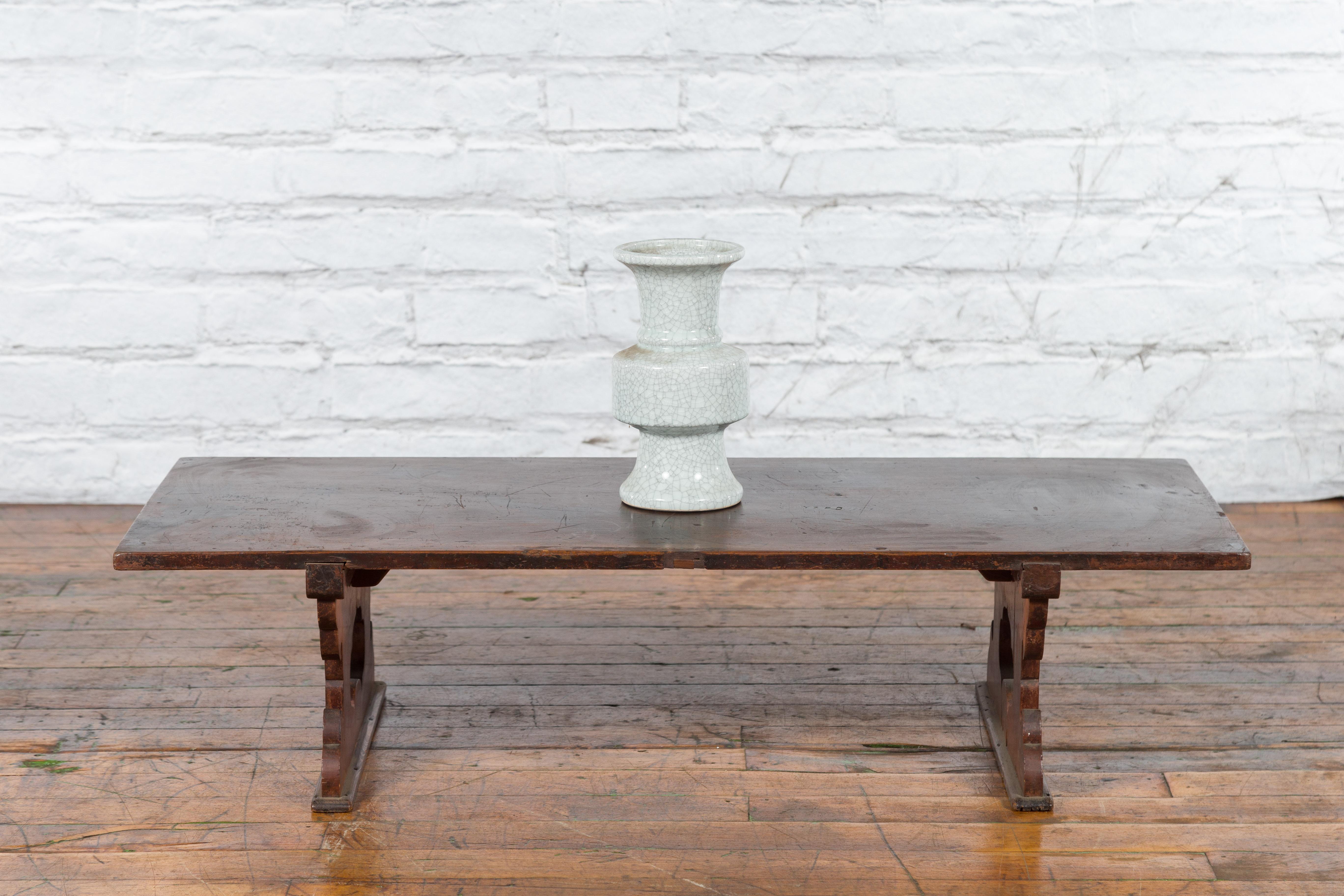 20th Century Japanese Meiji Period Low Table with Recessed Legs and Open Carved Cutout Legs For Sale