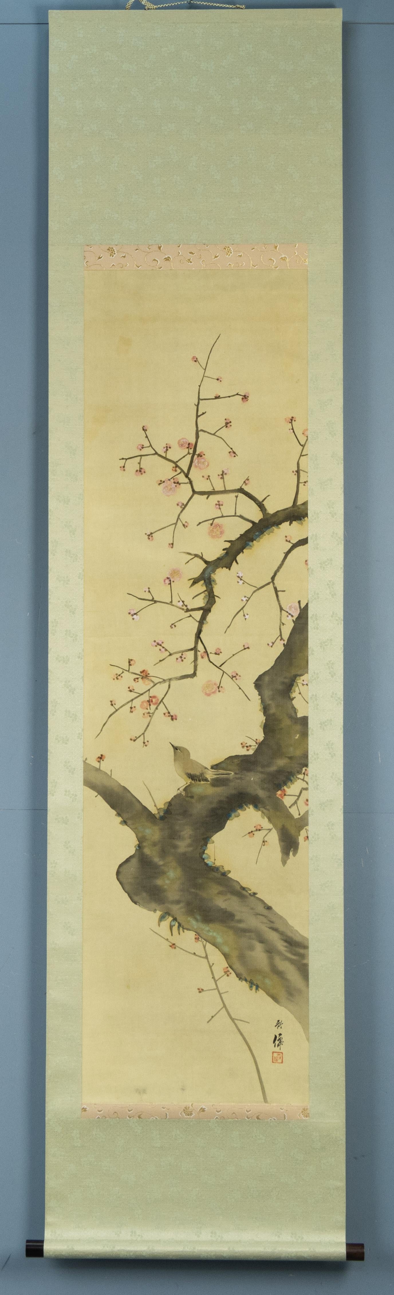Japanese Meiji Period Painting Scroll Nightingale on Branch Japan In Good Condition For Sale In Amsterdam, Noord Holland