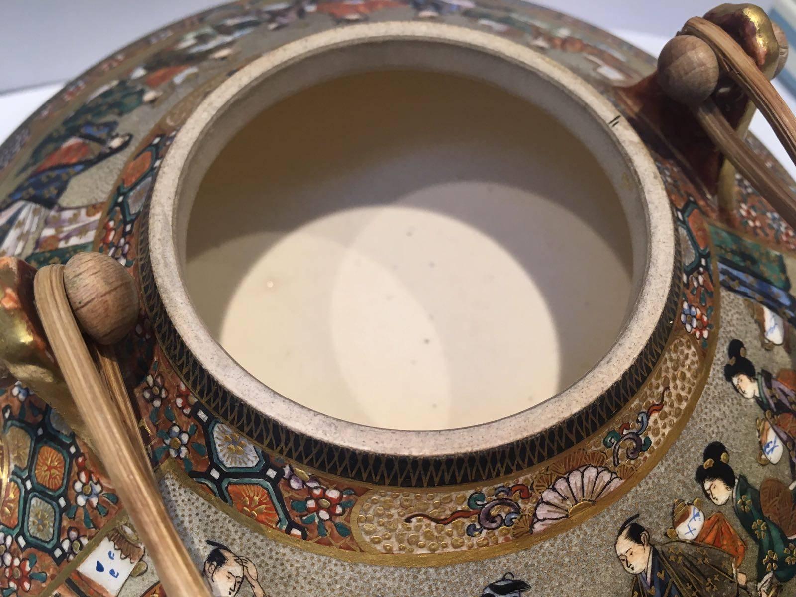 Ceramic Japanese Meiji Period Satsuma Tripod Sake Pot, with a Bamboo Handle