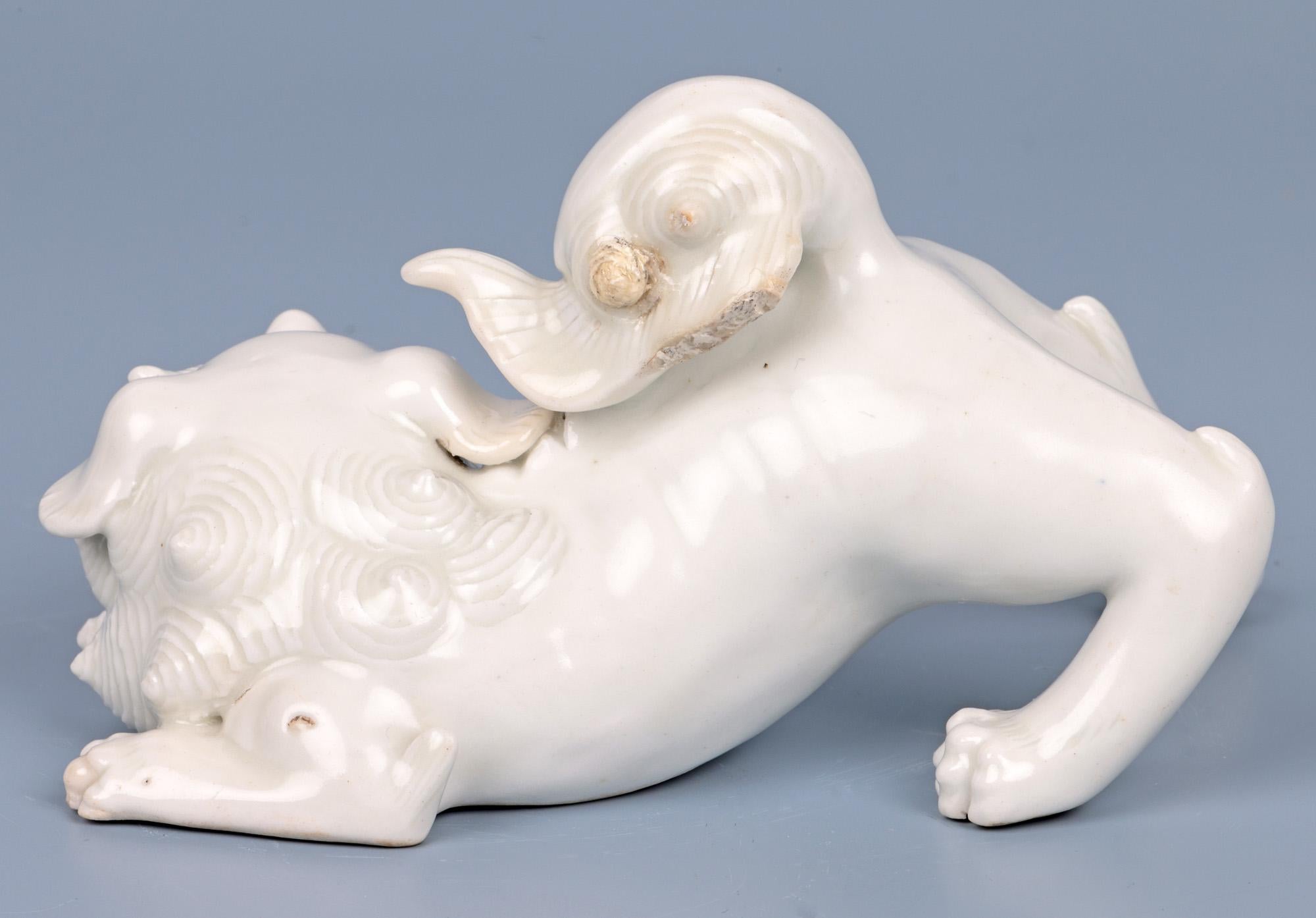 Japanese Meiji Porcelain Hirado White Glazed Shishi Figure 10