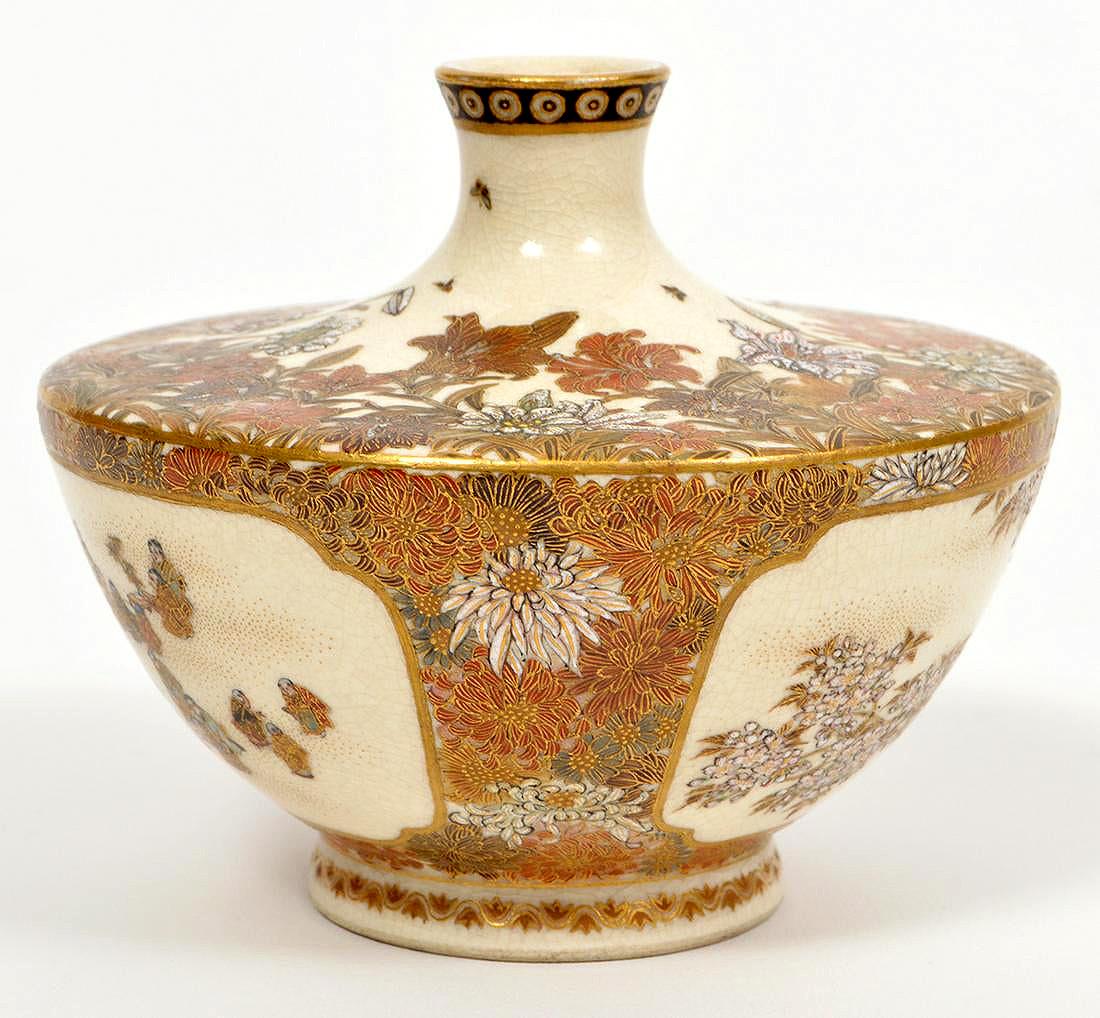 A small Satsuma bud vase from the studio of Yabu Meizan (birth name Yabu Masashichi; 1853-1934), who is one of the most celebrated and collectible Satsuma artists from Meiji Period. From his studio in Osaka, Yabu Meizan oversaw the production of the