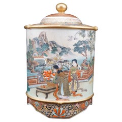 Jarra escénica japonesa Meiji con tapa de Satsuma