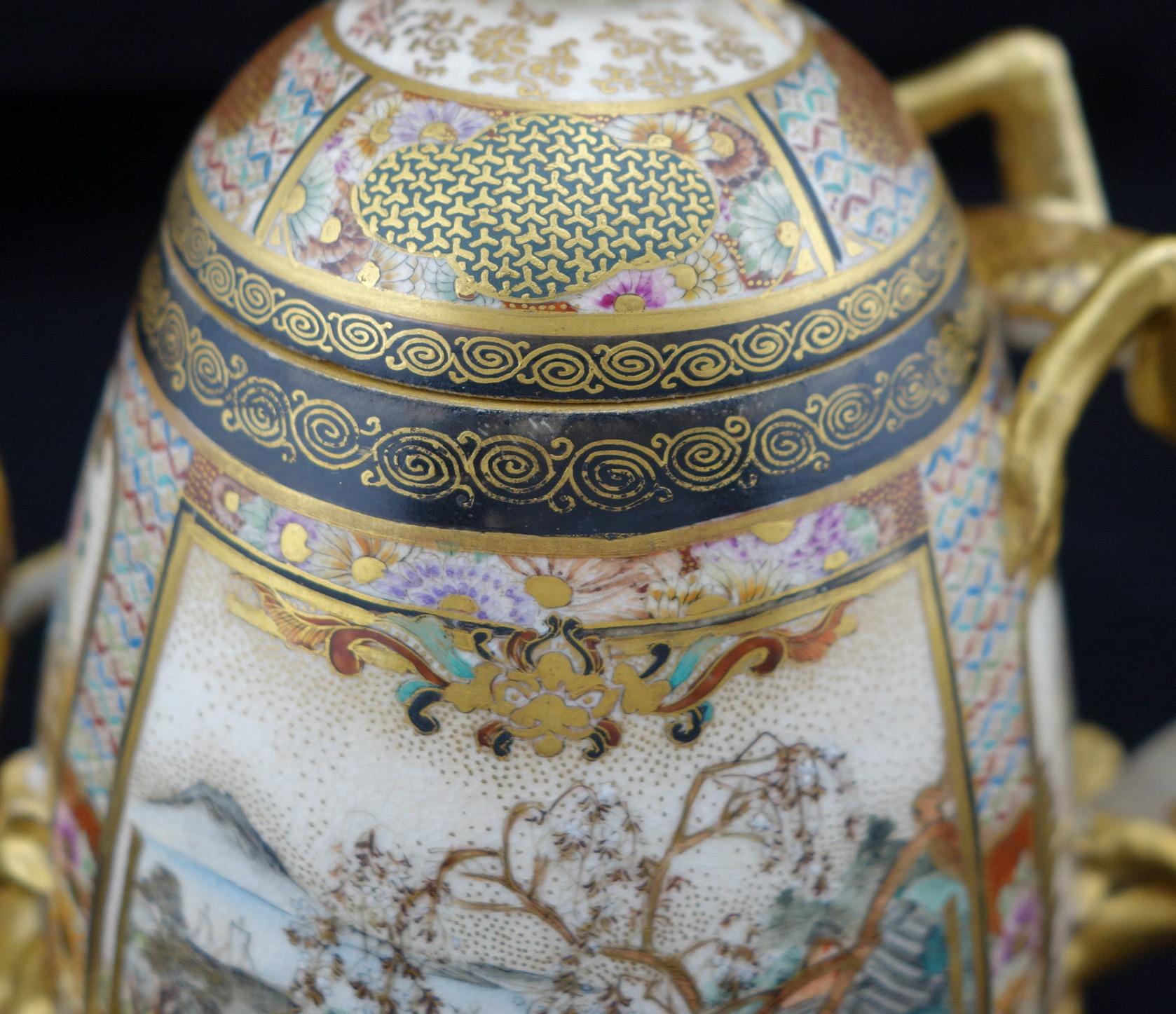 Japanese Meiji Satsuma Finely Decorated and Gilded Dragon Handle Scenic Teapot For Sale 1