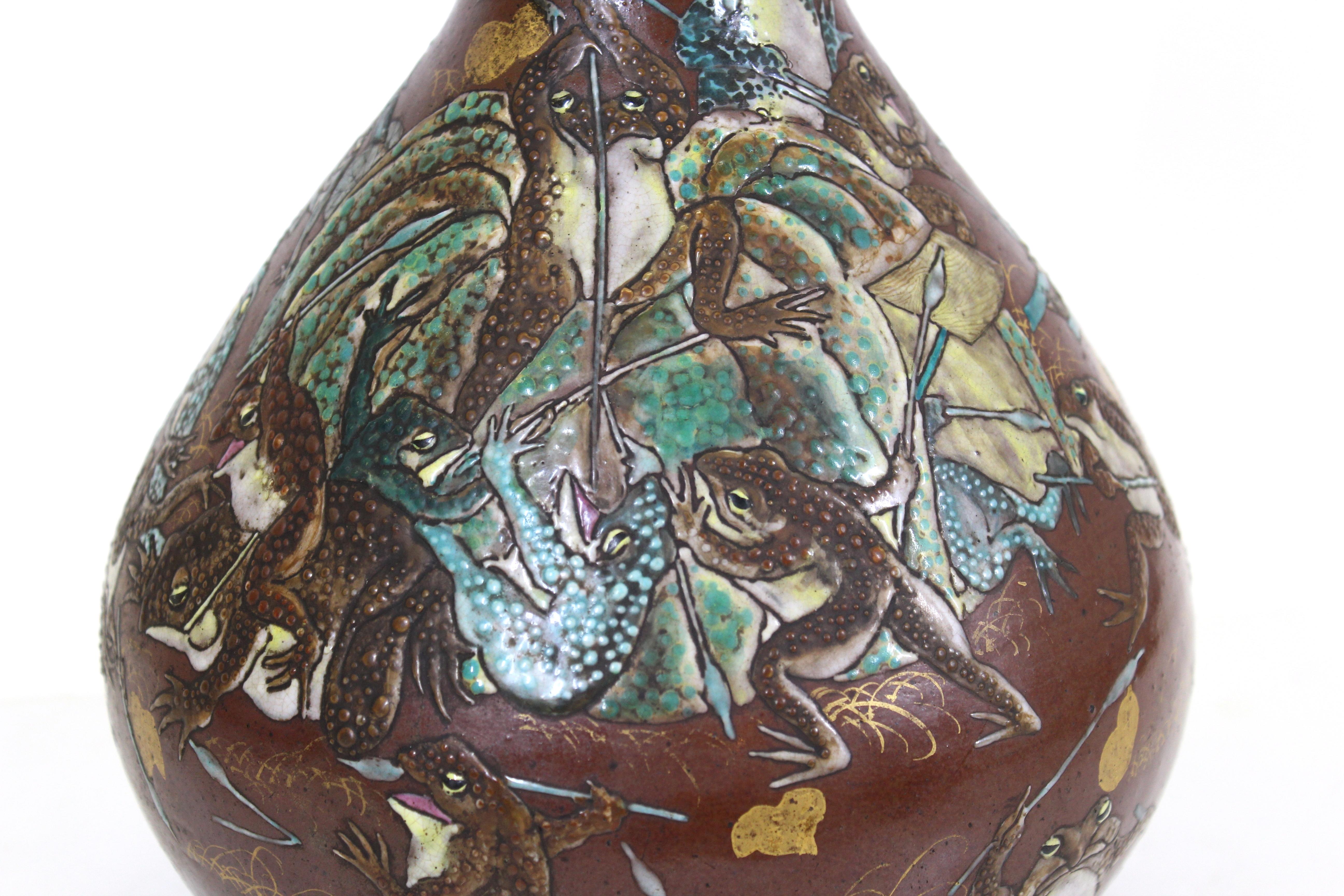 Ceramic Japanese Meiji Satsuma Vase with Frogs at War