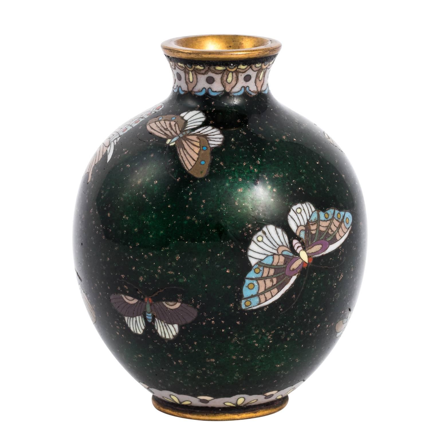 Japanese Meji Period Cloisonne Vase For Sale