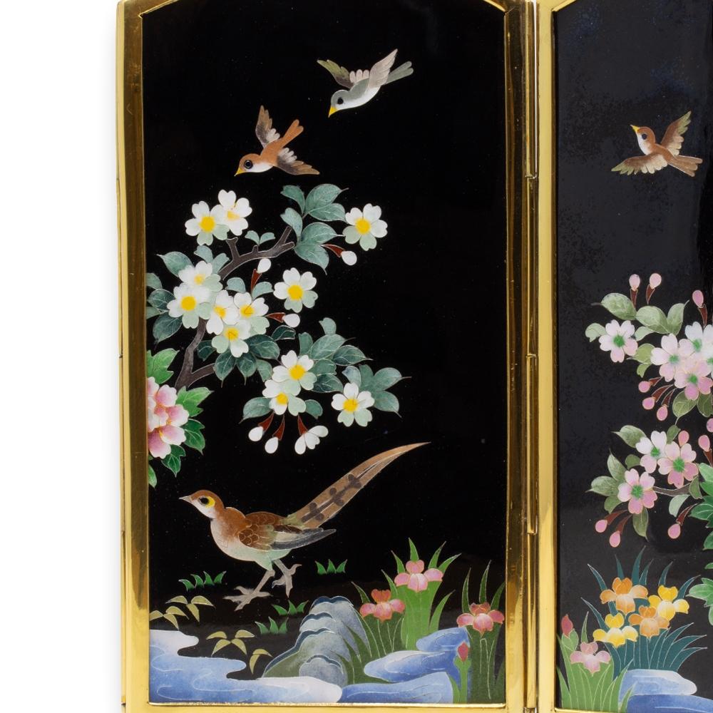 Japanischer Cloisonné-Emaille-Tischschirm aus der Mitte des Jahrhunderts von Inaba im Zustand „Gut“ im Angebot in Newark, England