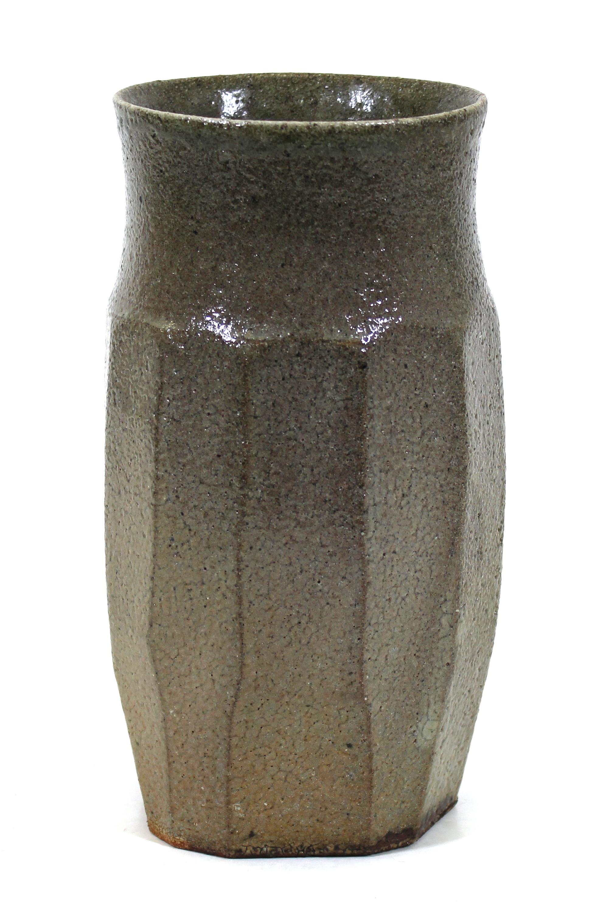 Japanese Mid-Century Modern art studio ceramic pottery vase, marked on the bottom. In great vintage condition with age-appropriate wear and use.