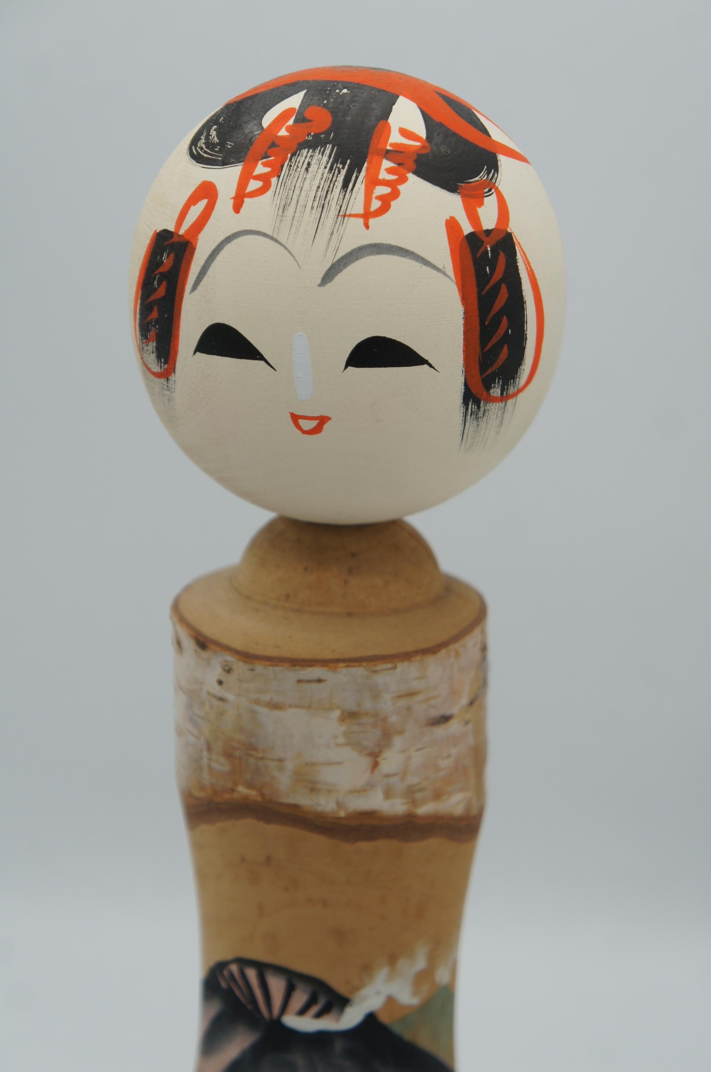 Japanese Middle size White Birch Kokeshi Doll 1980s In Good Condition For Sale In Paris, FR
