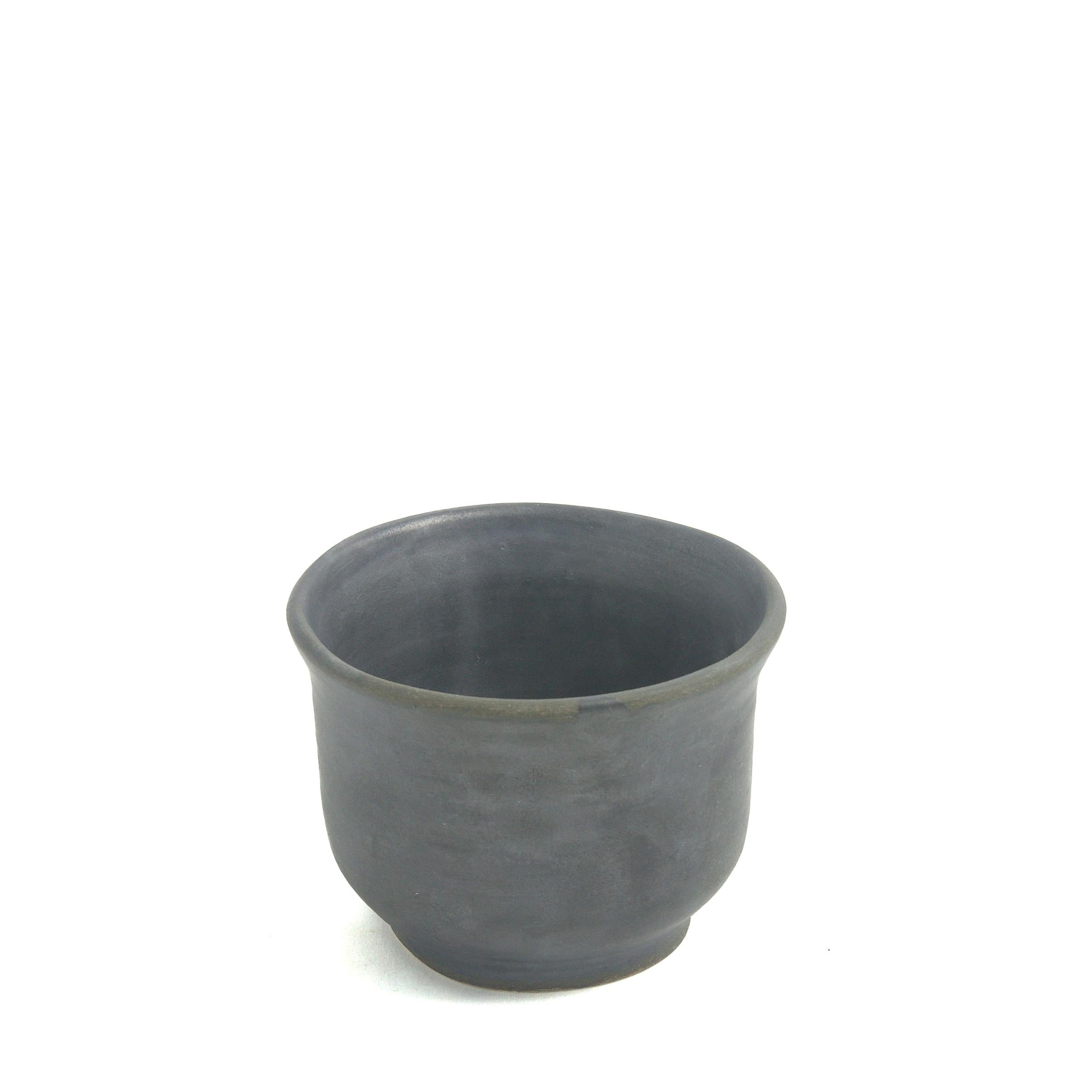 Italian Japanese Minimalistic LAAB Earth Set of 3 Tea Cups Raku Ceramics Black Burnt For Sale