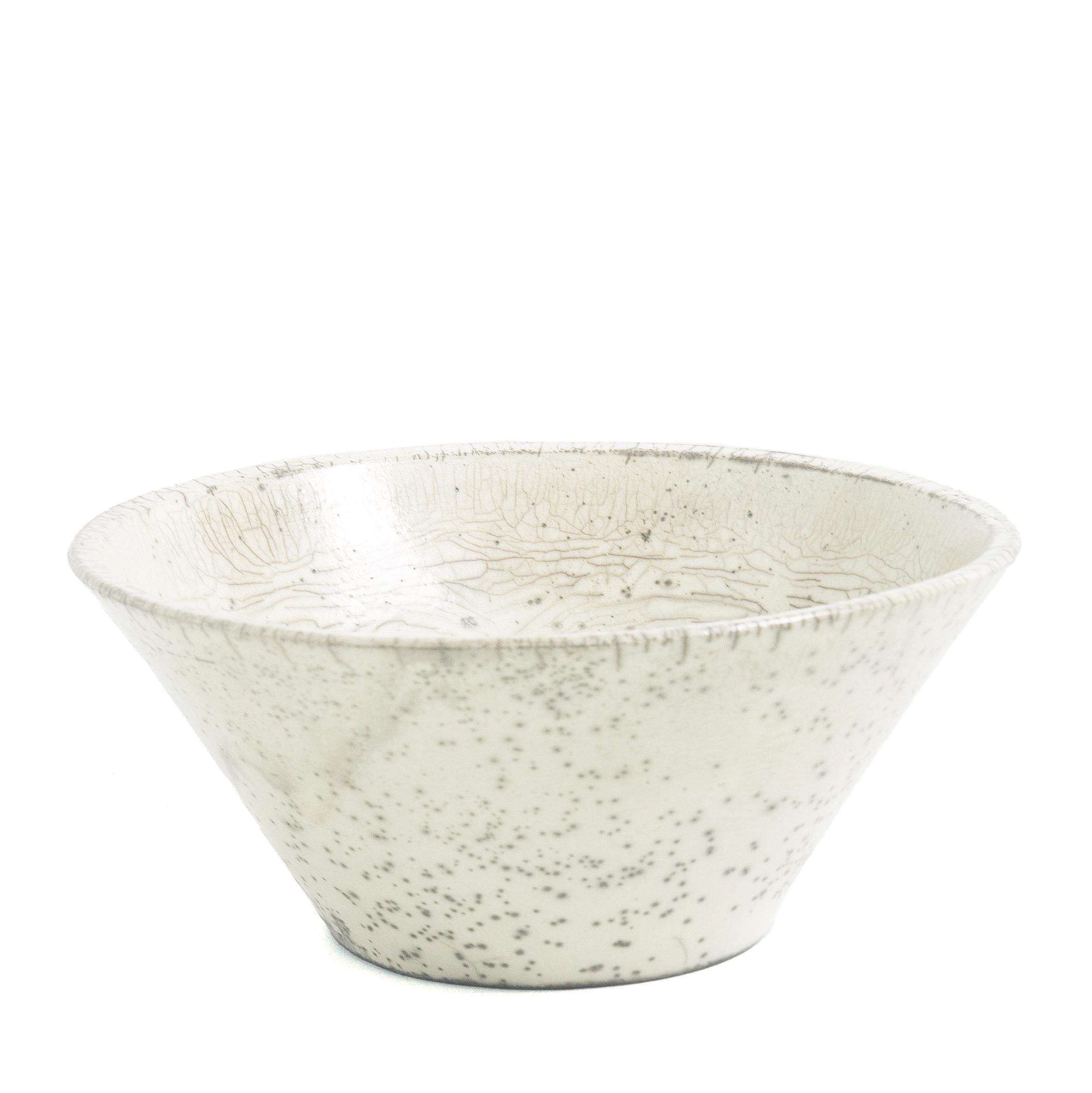 Japanese Minimalistic LAAB Moon Set of 4 Bowls Raku Ceramics Crackle White In New Condition For Sale In monza, Monza and Brianza