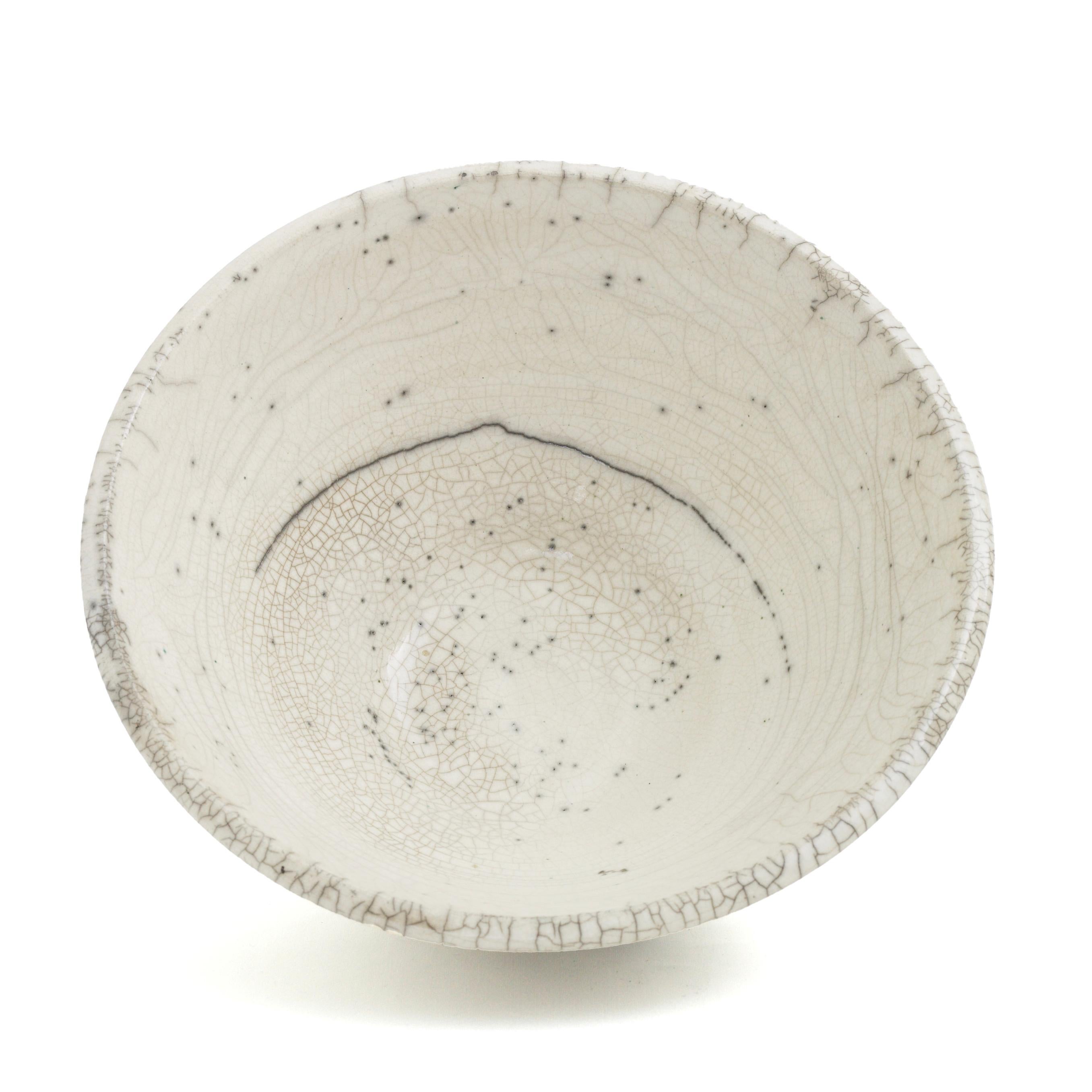 Contemporary Japanese Minimalistic LAAB Moon Set of 5 Bowls Raku Ceramics Crackle White For Sale