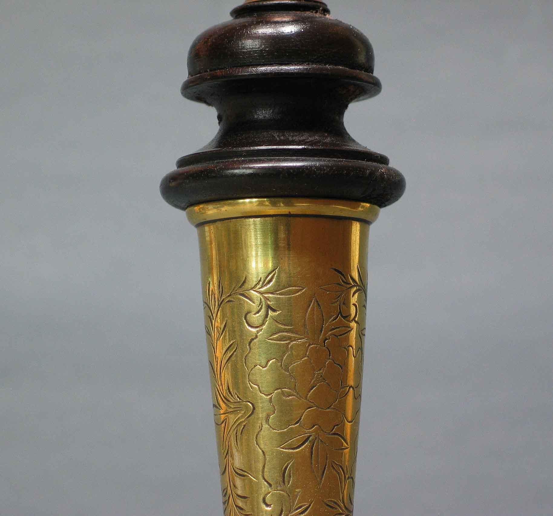 Laiton Vase japonais en métal mélangé monté comme une lampe de la période Meiji en vente