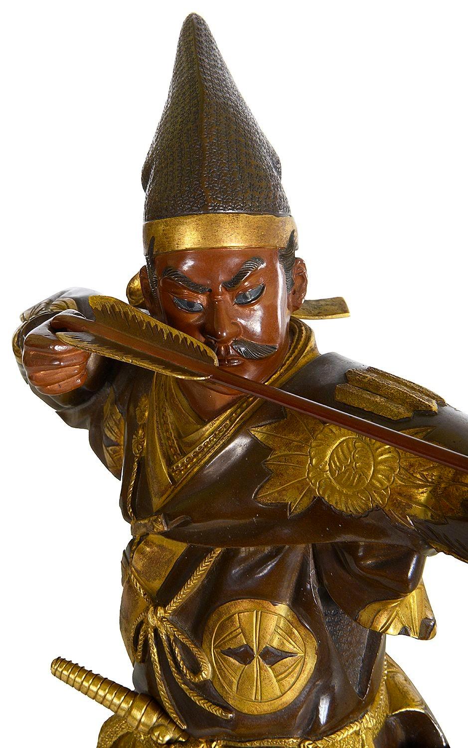 Guerrero japonés Miyao de bronce, 36 cm de altura Japonés en venta