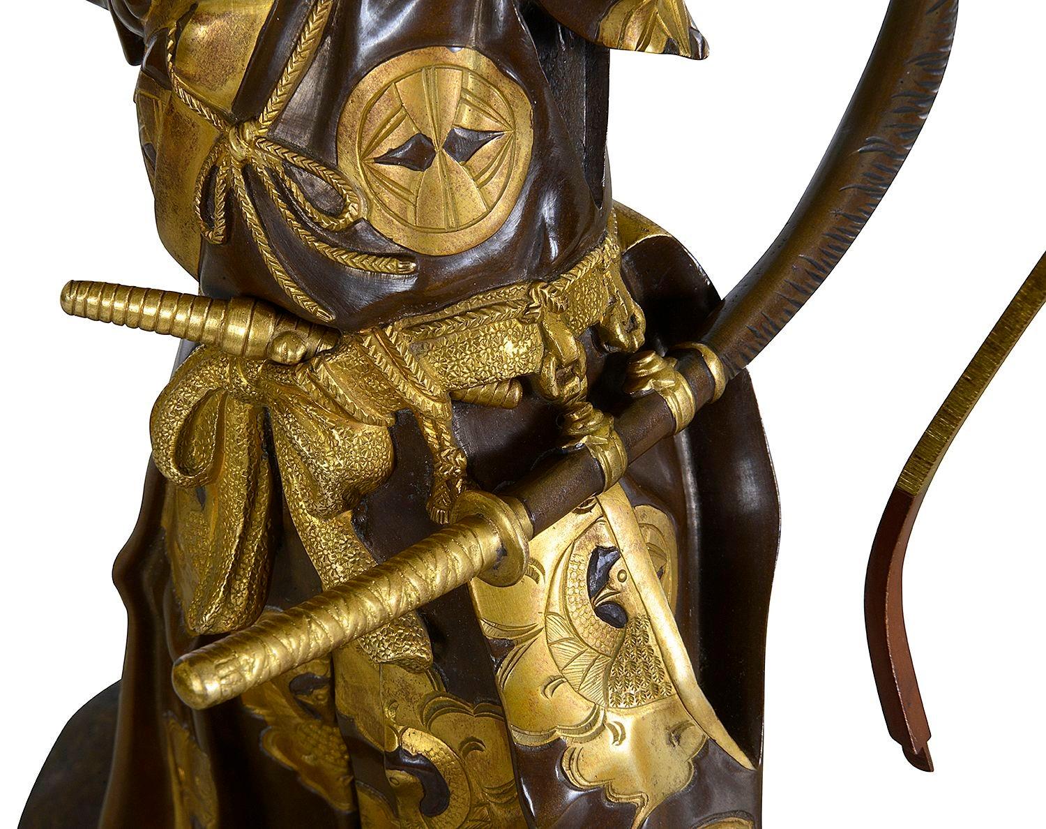 Guerrero japonés Miyao de bronce, 36 cm de altura en venta 1
