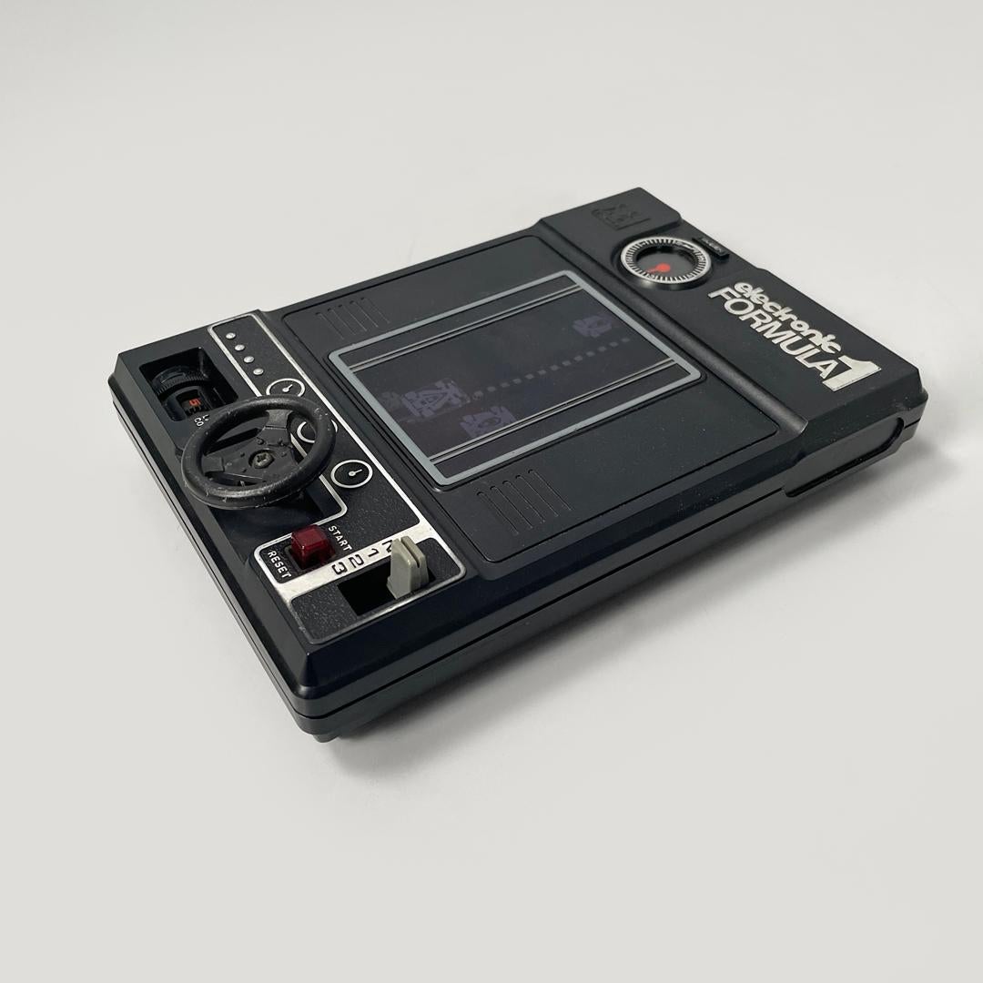 Plastic Japanese modern black plastic videogame Formula 1 by Tomy Electronic, 1978 For Sale