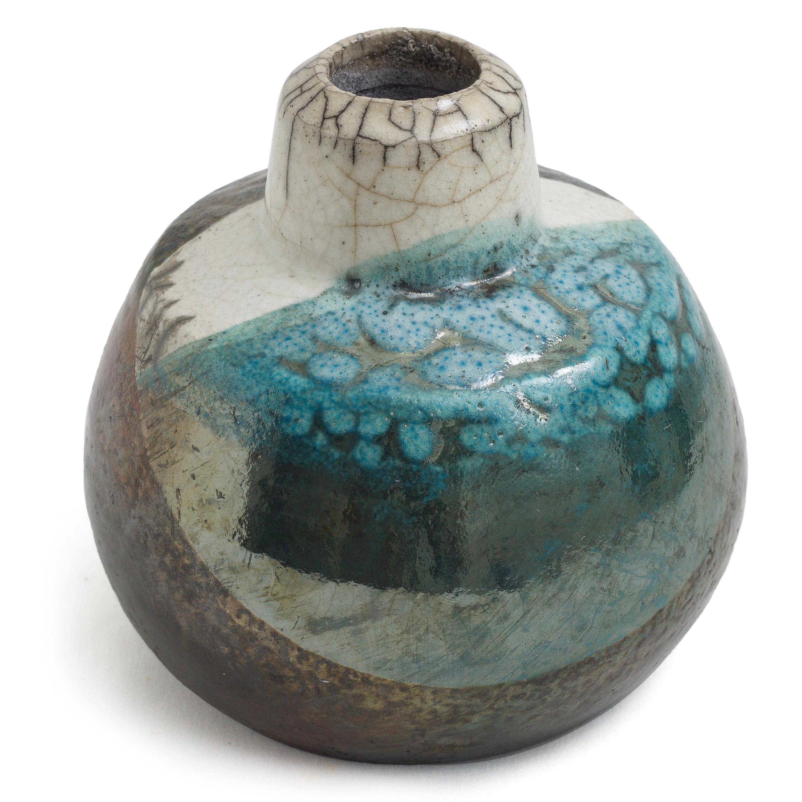 Japanese Modern LAAB Akuma No Me Vase Raku Ceramic Black White Blue Crakle Metal For Sale 3