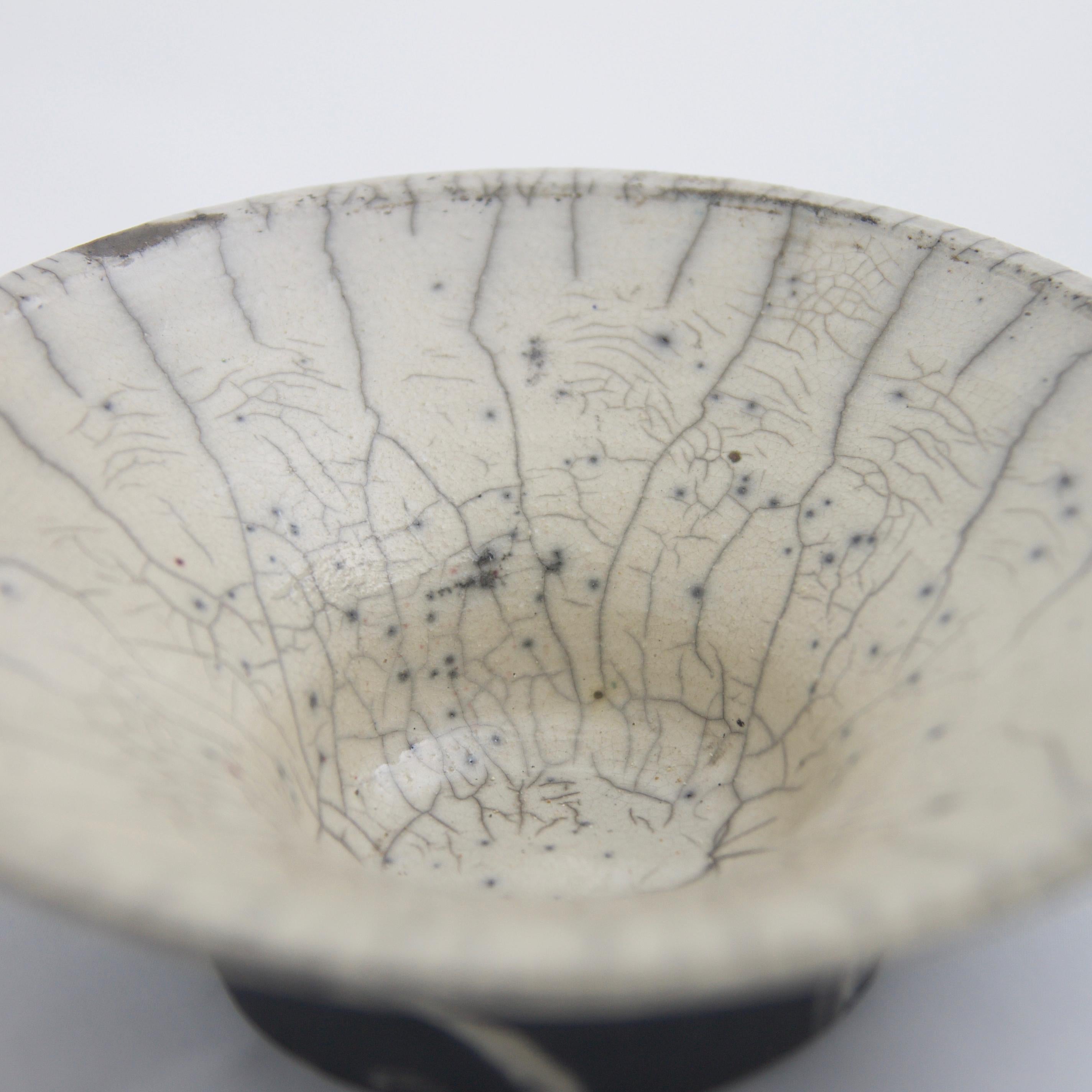 Japanese Modern LAAB Cratere Vase Raku Ceramic Black White Crakle Spiral For Sale 3