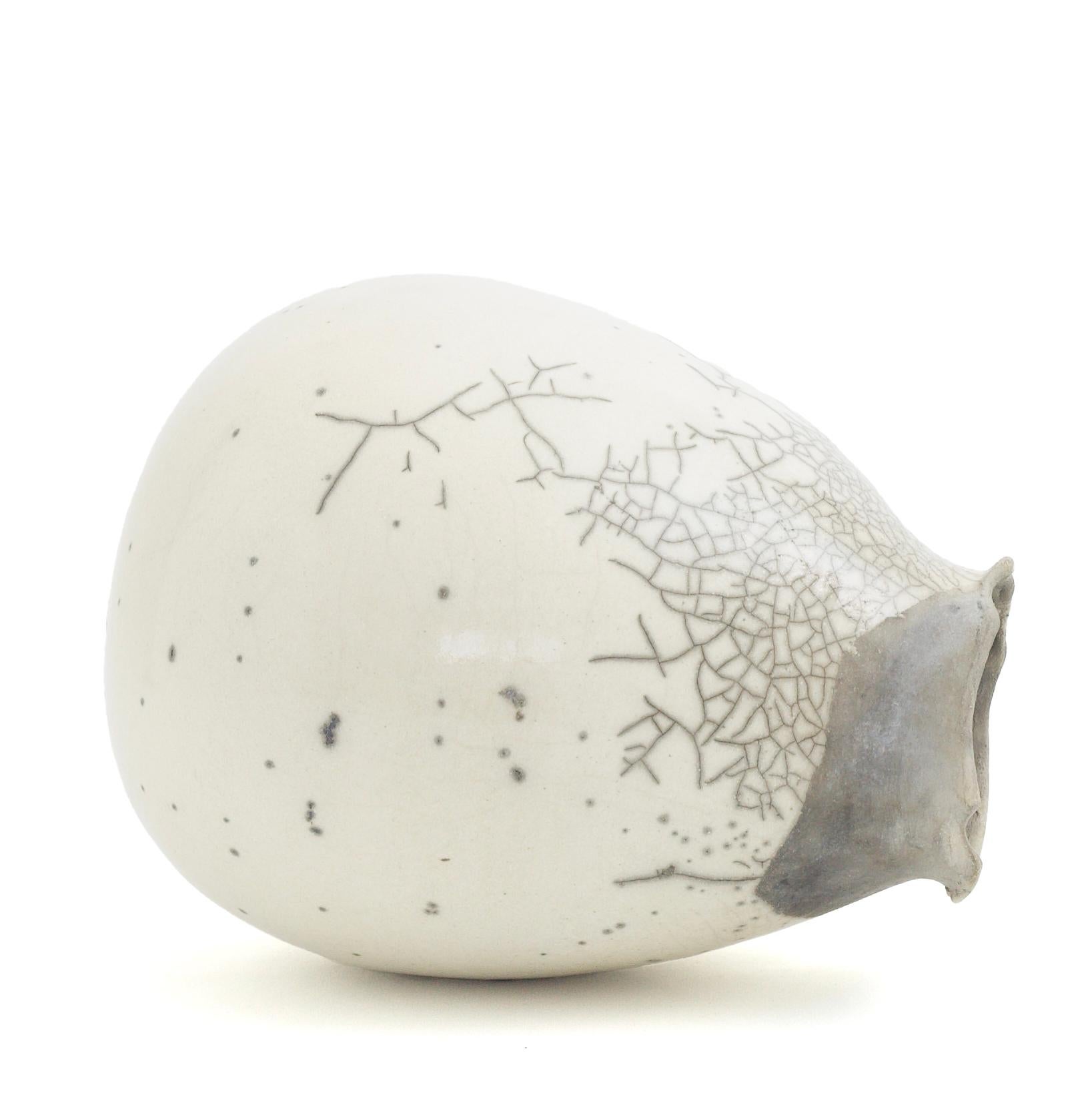 Hand-Crafted Japanese Modern LAAB Impermanenza Grey Sculpture Raku Ceramic White Crakle For Sale
