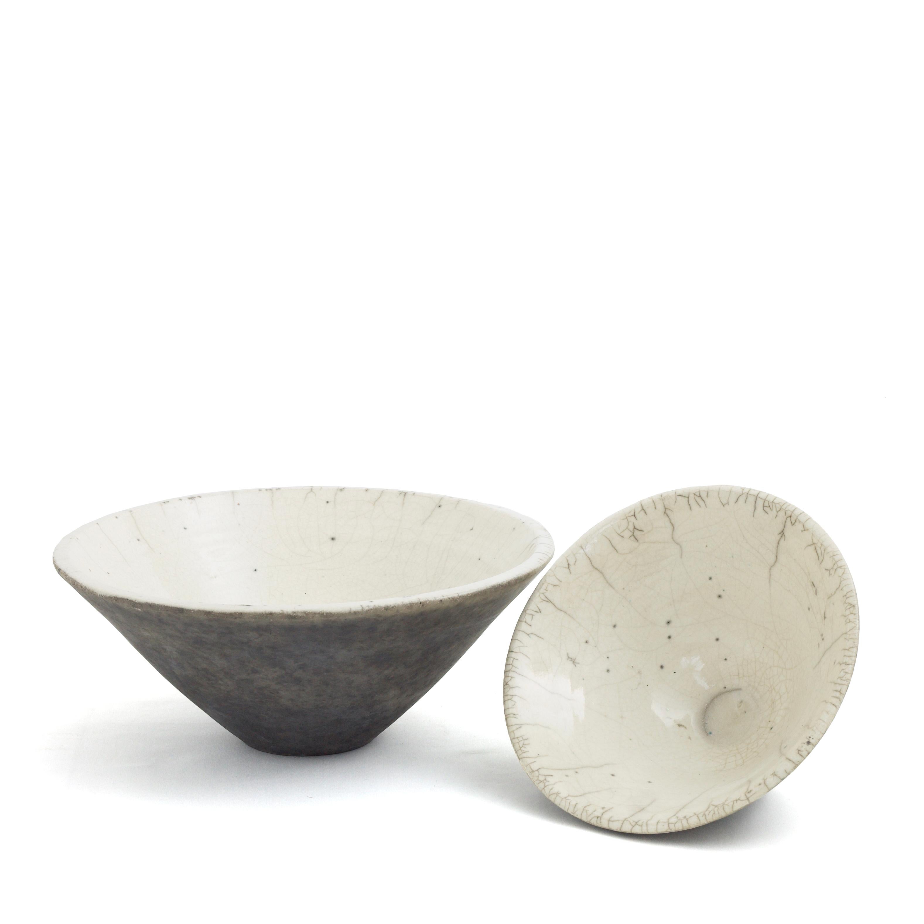 Hand-Crafted Japanese Modern LAAB Wu Set of 2 Bowls Raku Ceramics Crackle Black White For Sale