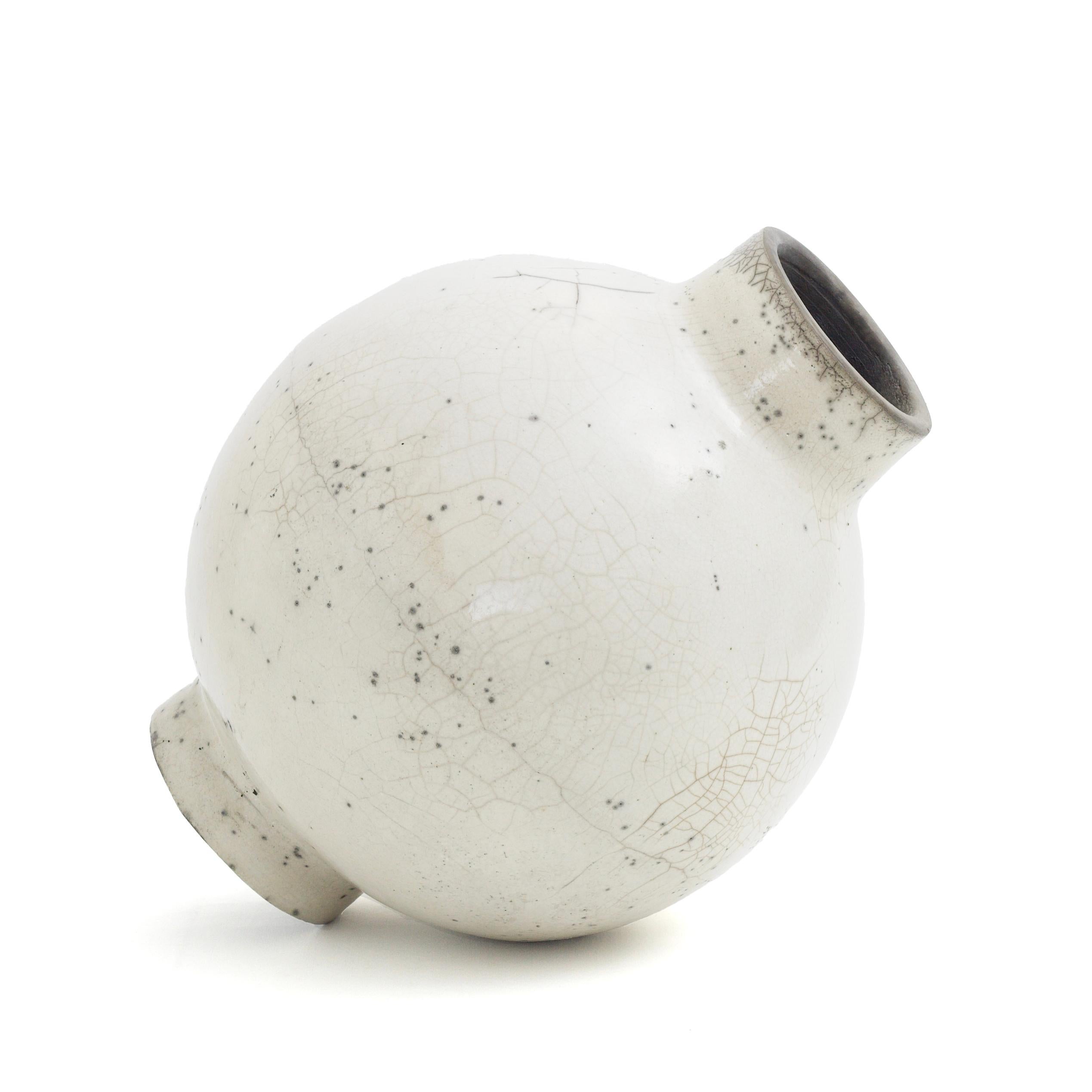 Hand-Crafted Japanese Modern Minimalist LAAB Dome L Vase Raku Ceramic White Crakle For Sale