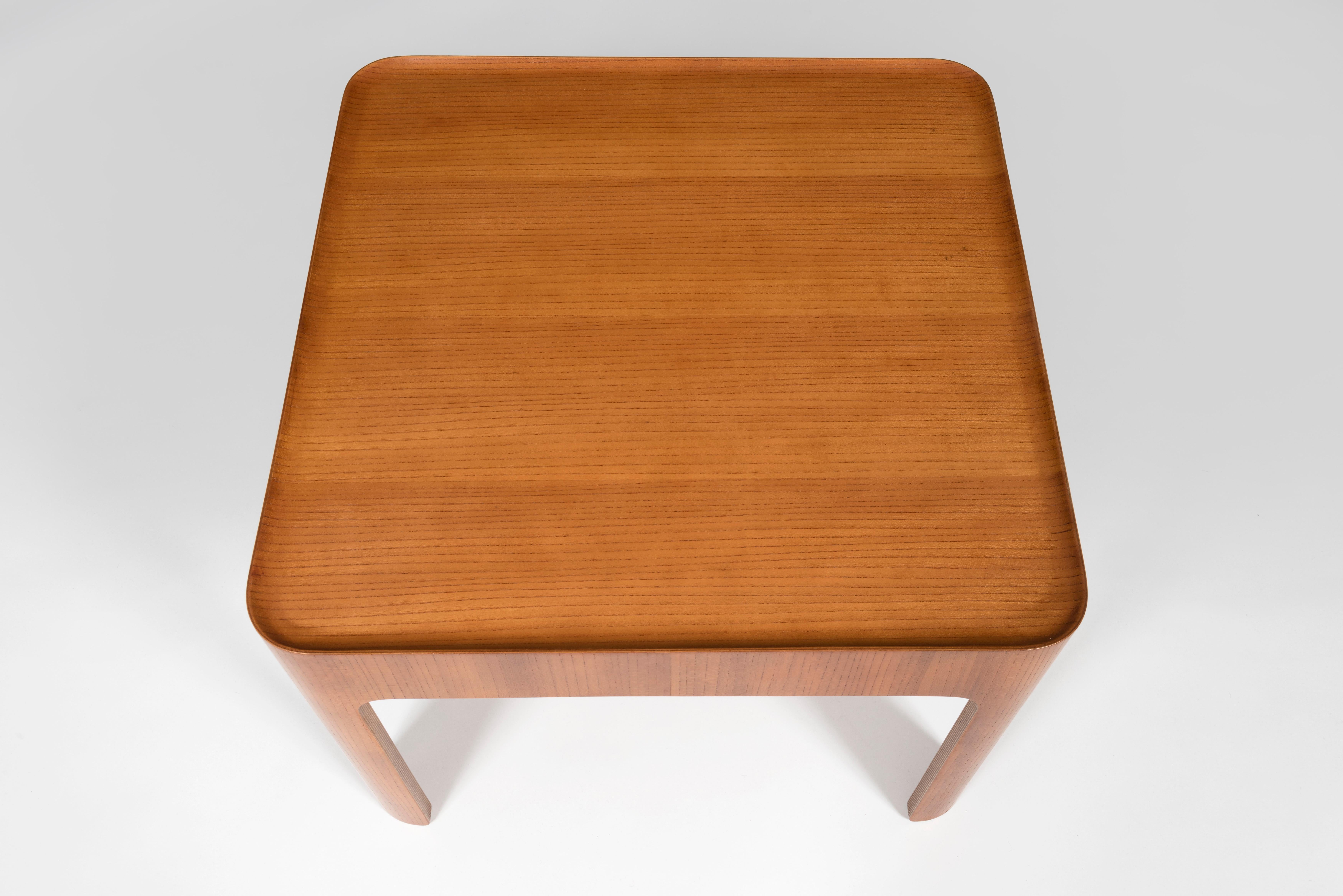 Minimalist Japanese Modern Set of Coffee Tables by Isamu Kenmochi, 1960's For Sale