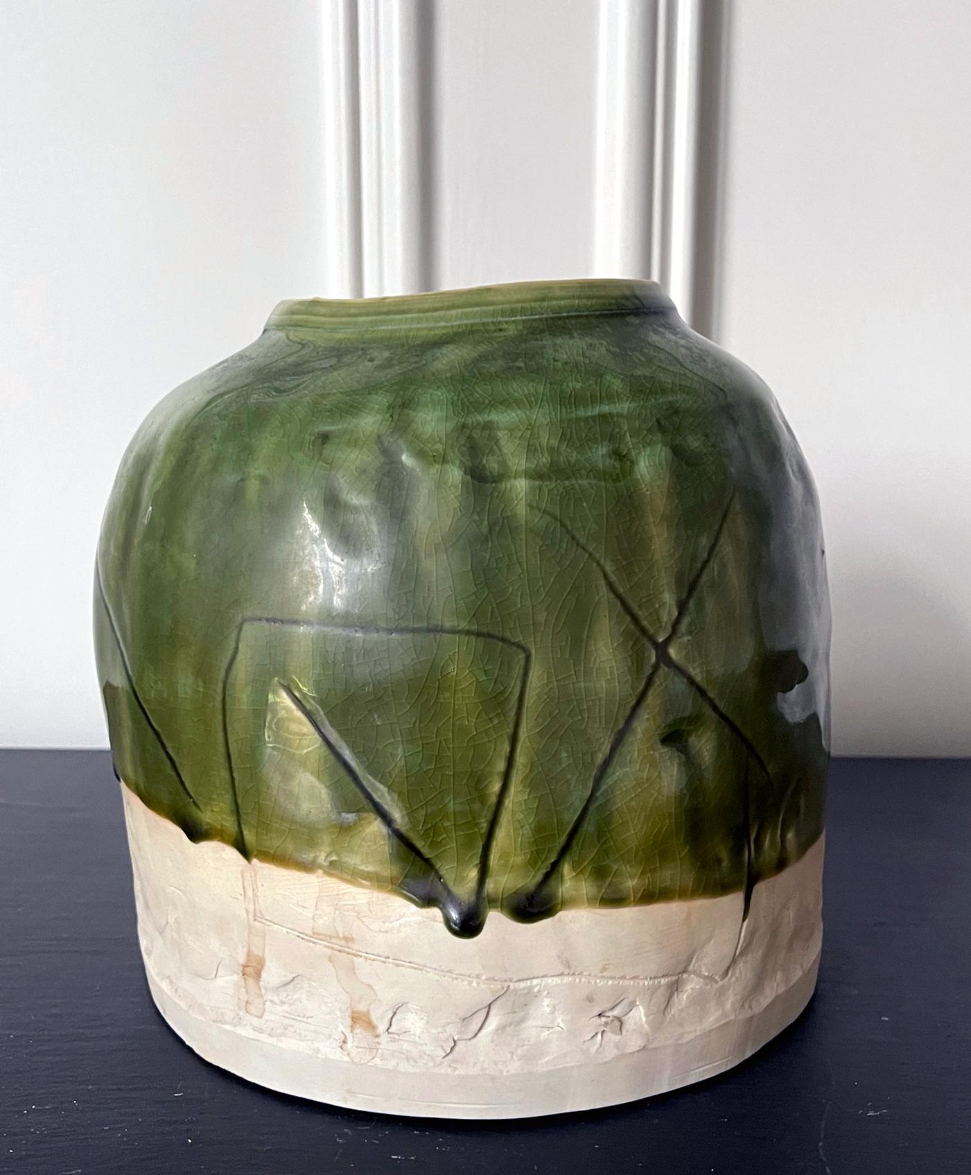 Japanese Modern Studio Ceramic Oribe Jar by Ryoji Koie For Sale 4