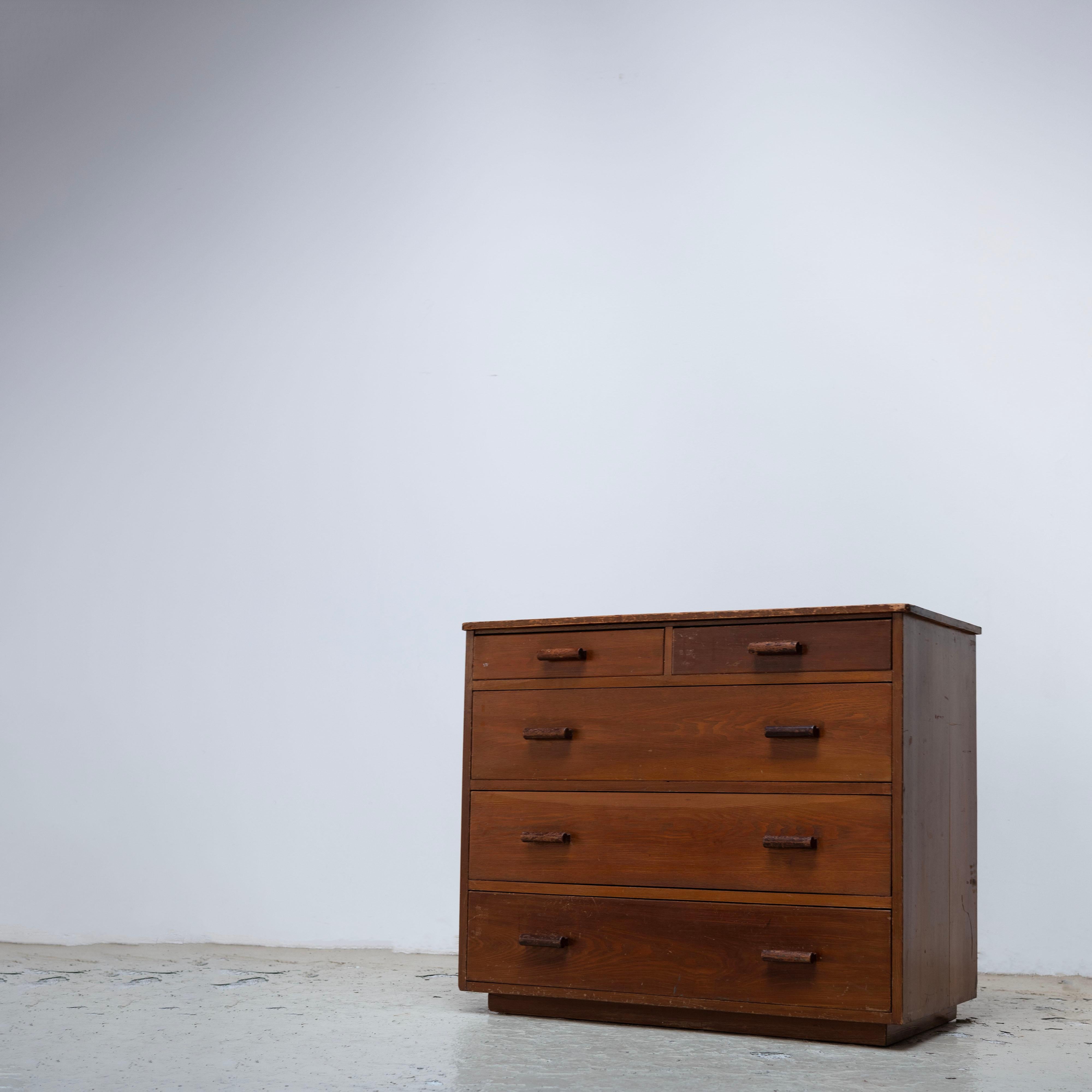 Japanese Modernism Chest by IARI , b In Fair Condition For Sale In Edogawa-ku Tokyo, JP