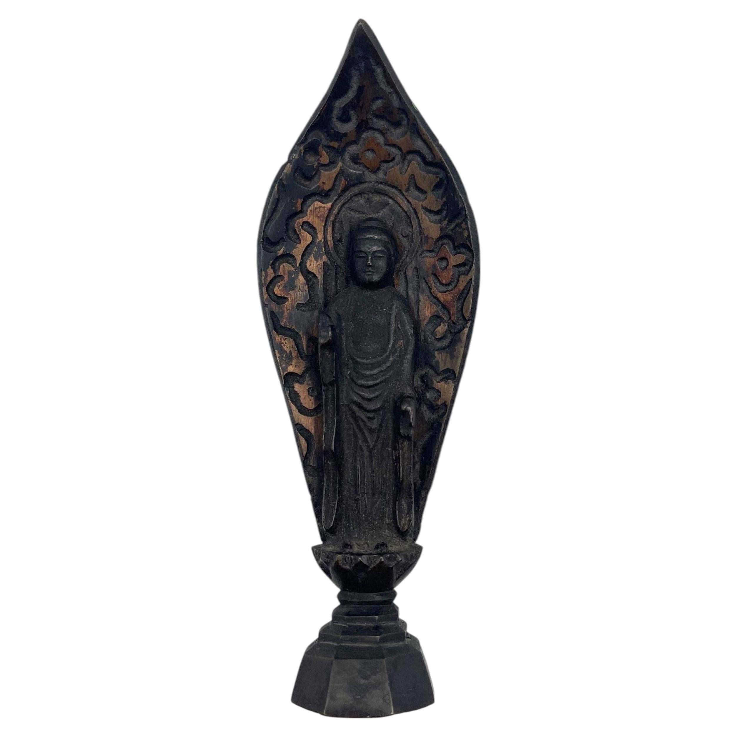 Japanese Momoyama Bronze Standing Buddha with Aureole, late 16th–17th Century