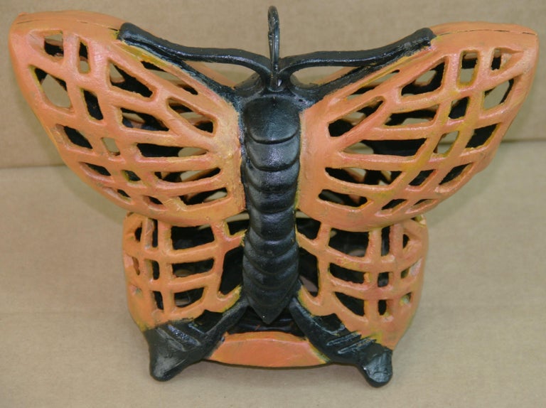 Japanese Monarch Butterfly Garden Lighting Lantern For Sale 4