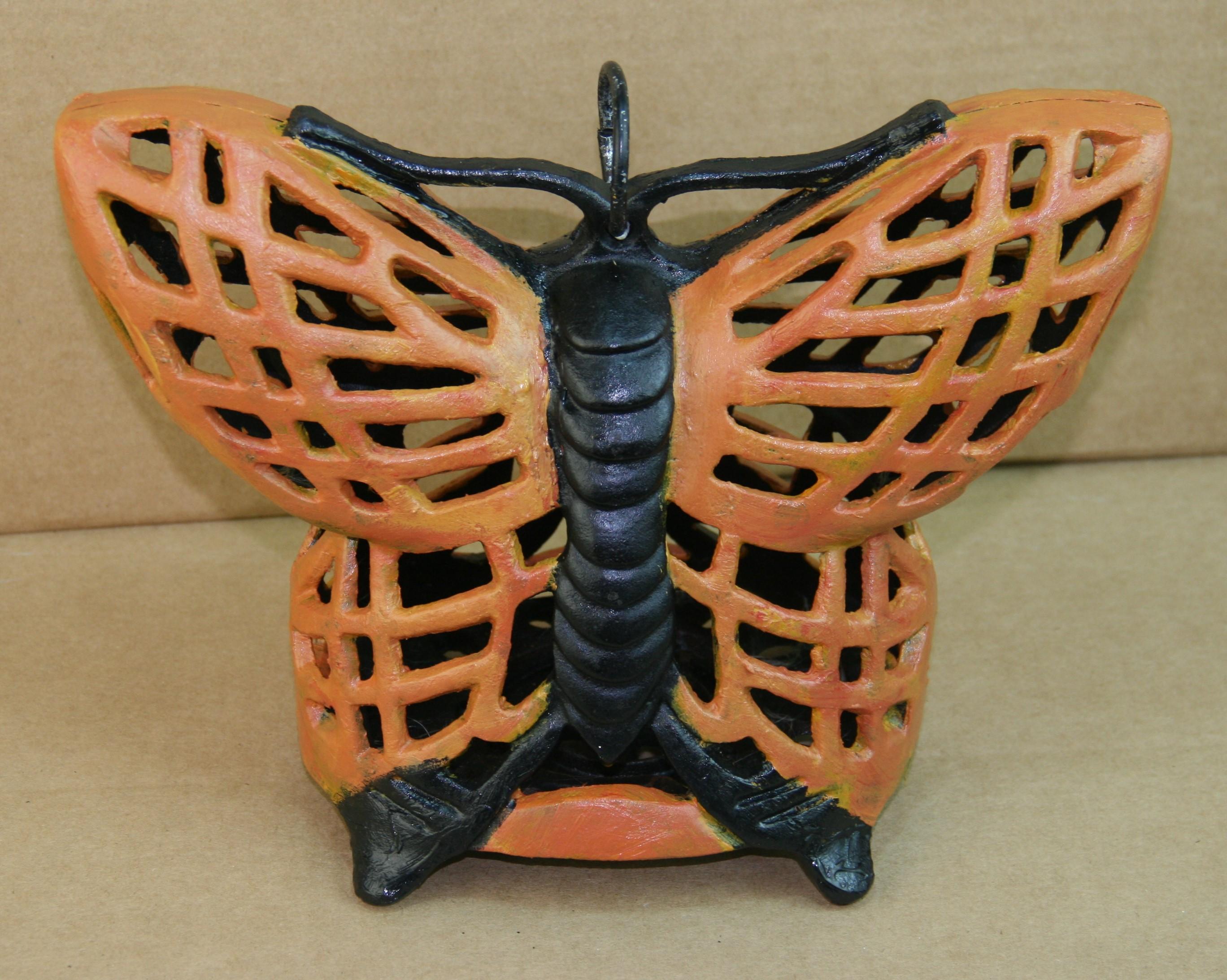 Japanische japanische Monarch-Schmetterlings-Gartenlaterne (Eisen) im Angebot