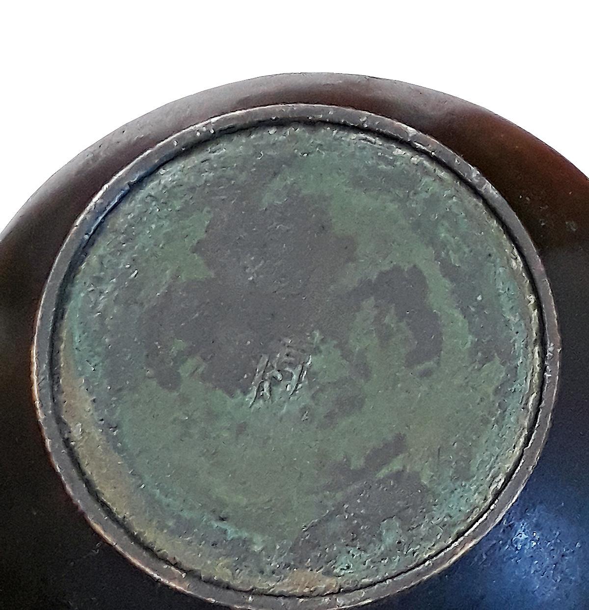 Japanische Vase aus Messing, frühes 20. Jahrhundert (Bronze)