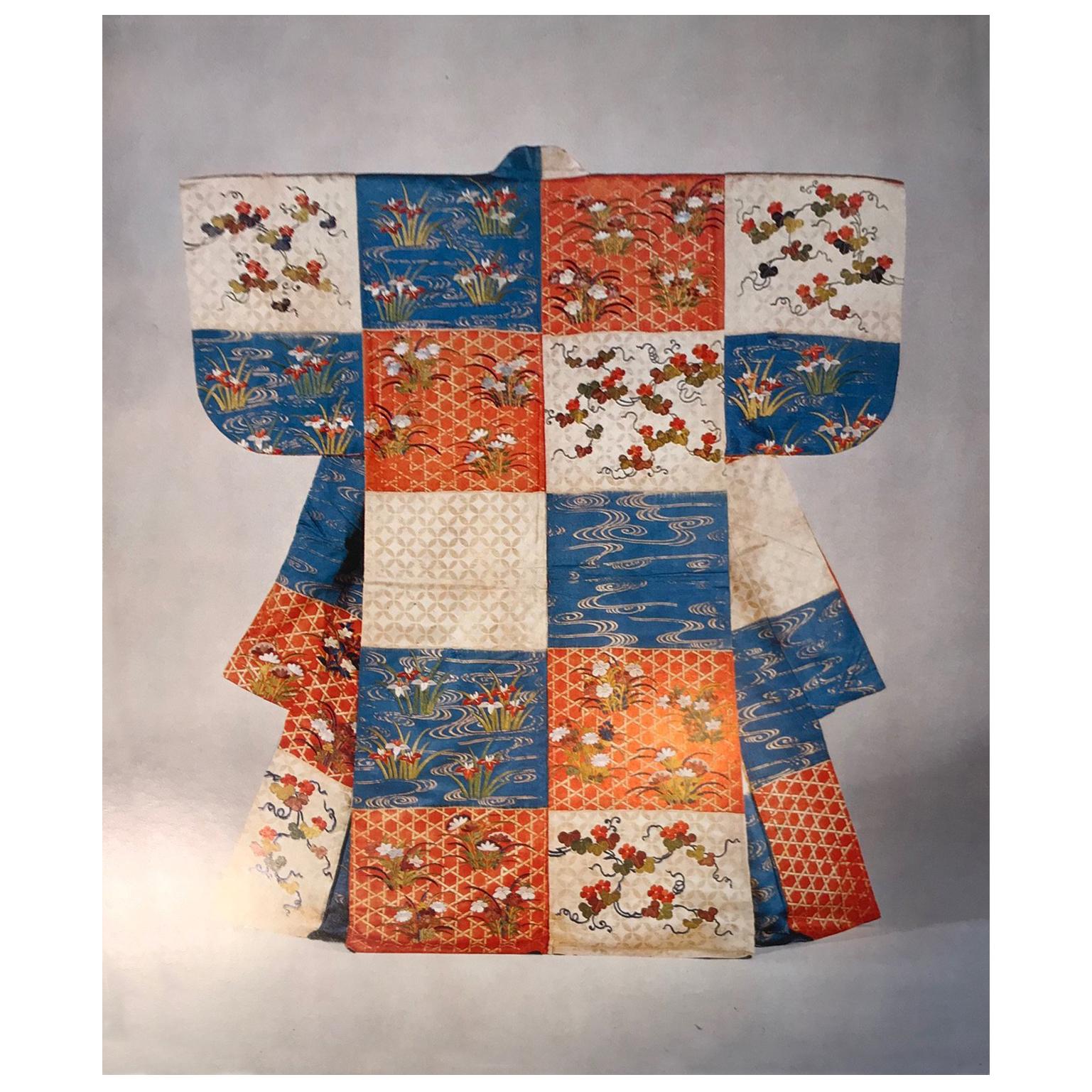 Japanese Museum Kimono & Ningyo Dolls 100 Color Plates National Treasures