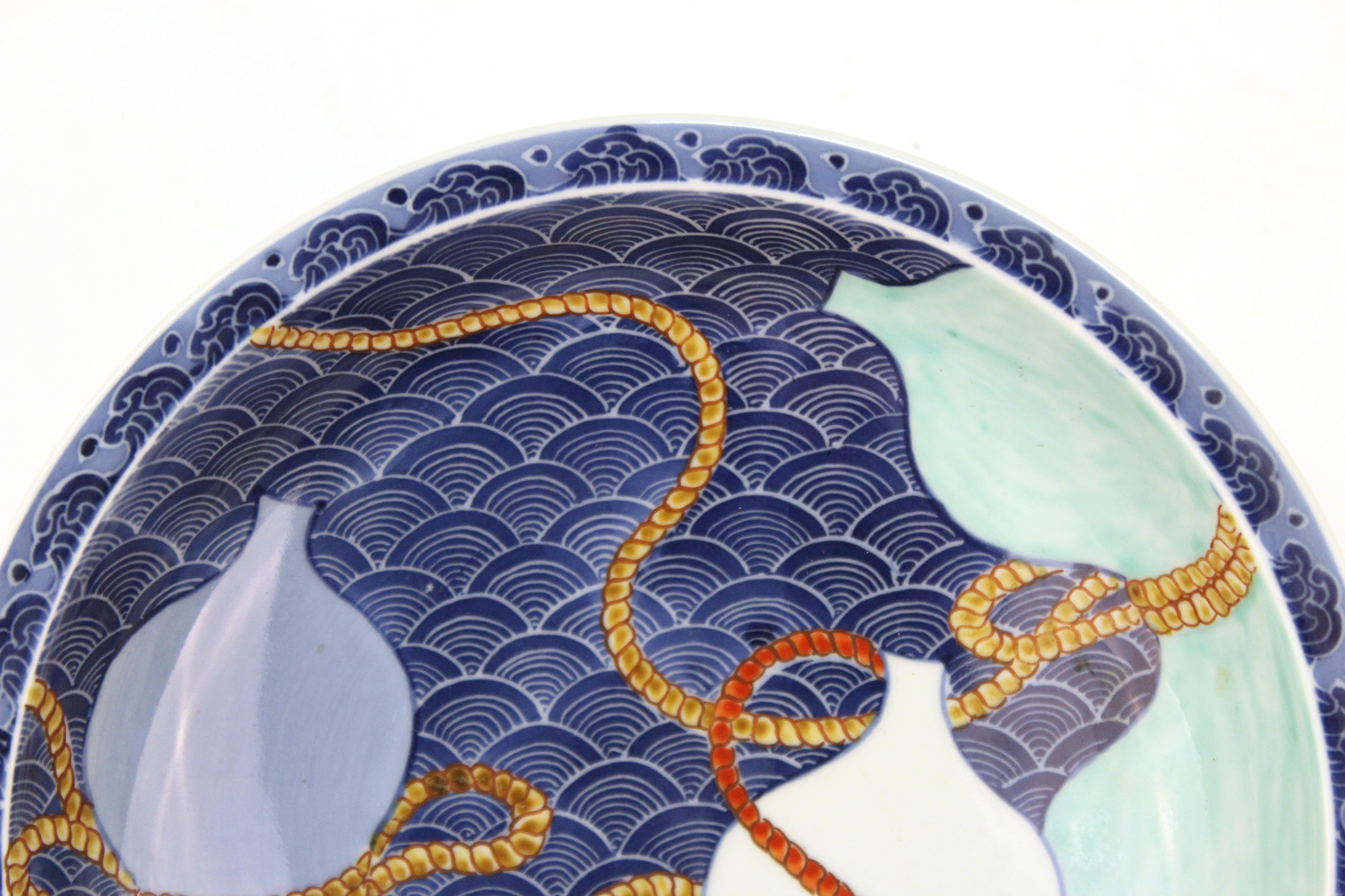 Japanese Nabashima Porcelain Blue Plate with Three Sake Bottle Motif For Sale 2