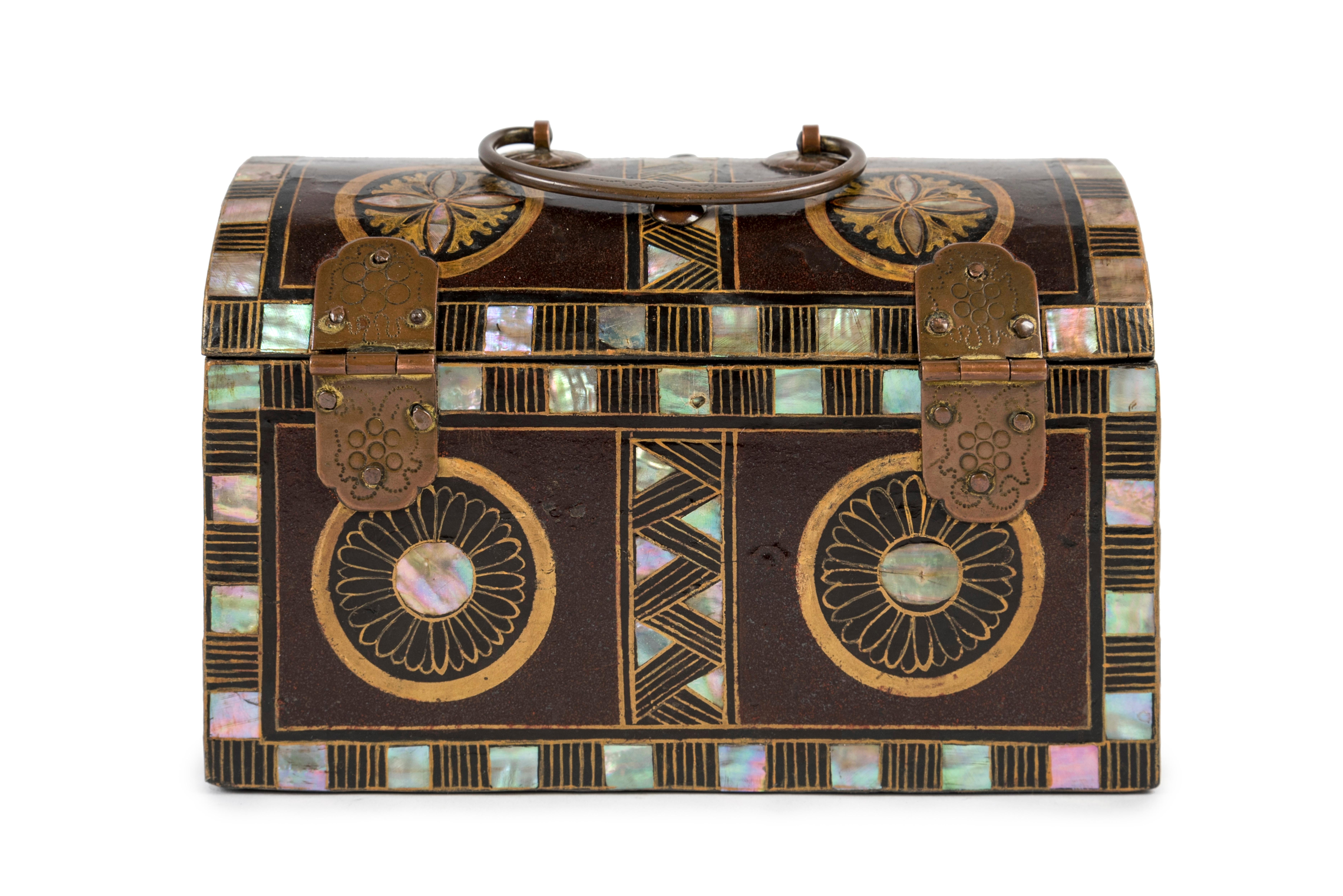 Lacquer Japanese Namban Chest adorned with cylindrical motives and mother of pearl inlay For Sale