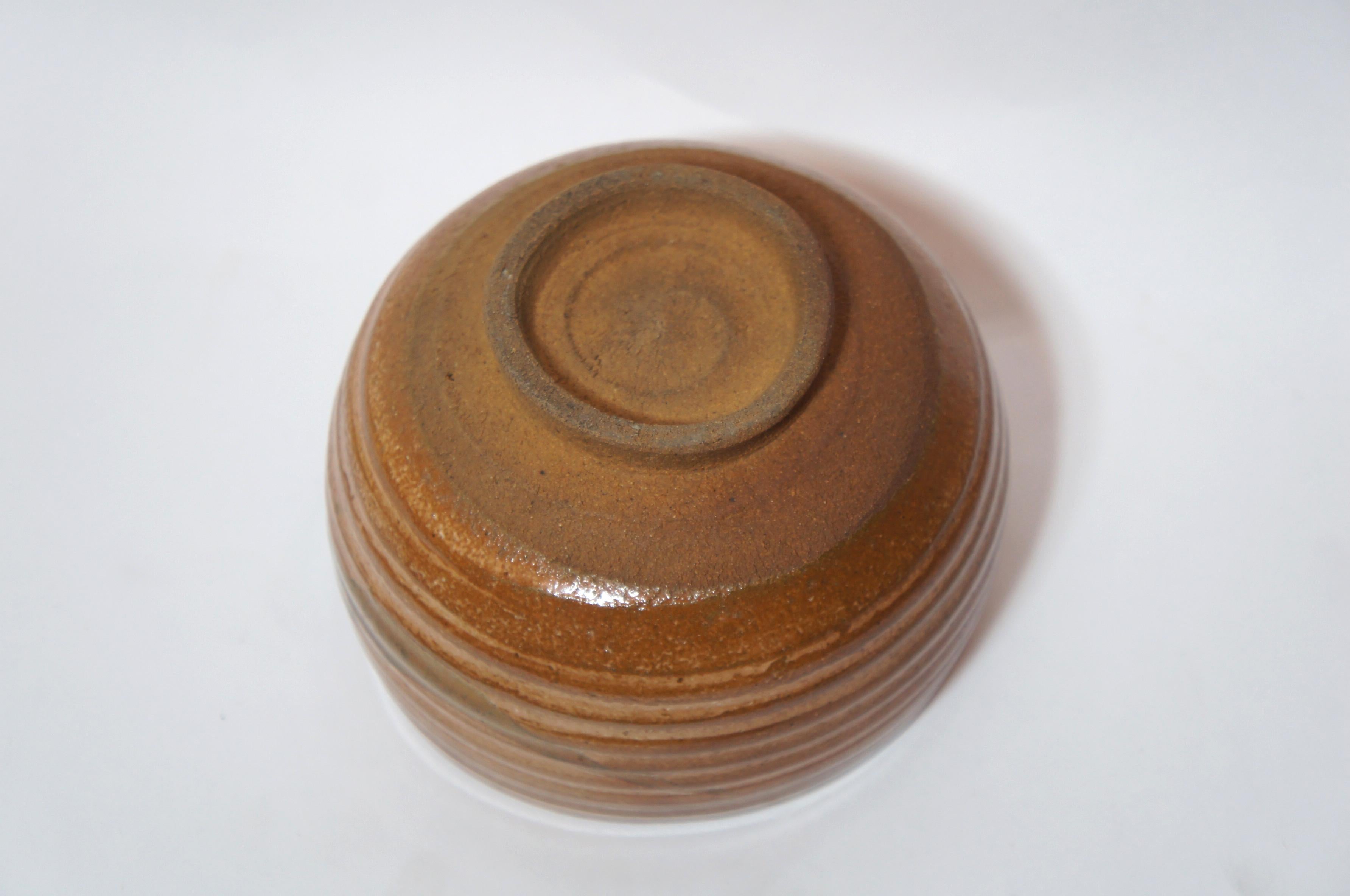 Japanese Natural Glaze Ceremonial Tea Bowl, 1920s For Sale 3