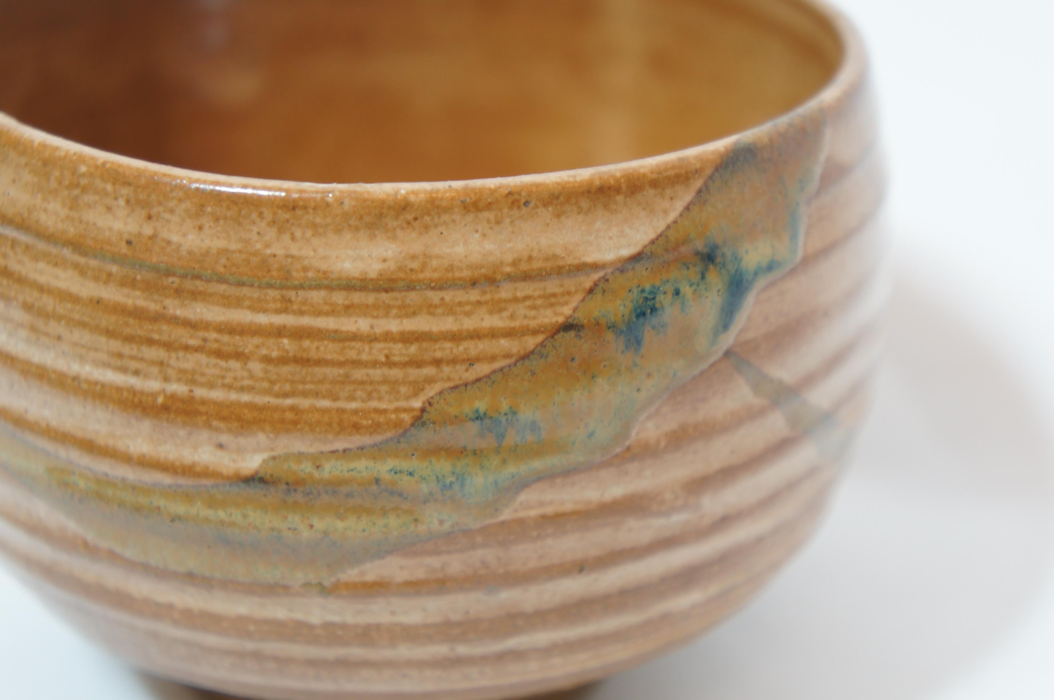 Japanese Natural Glaze Ceremonial Tea Bowl, 1920s For Sale 1