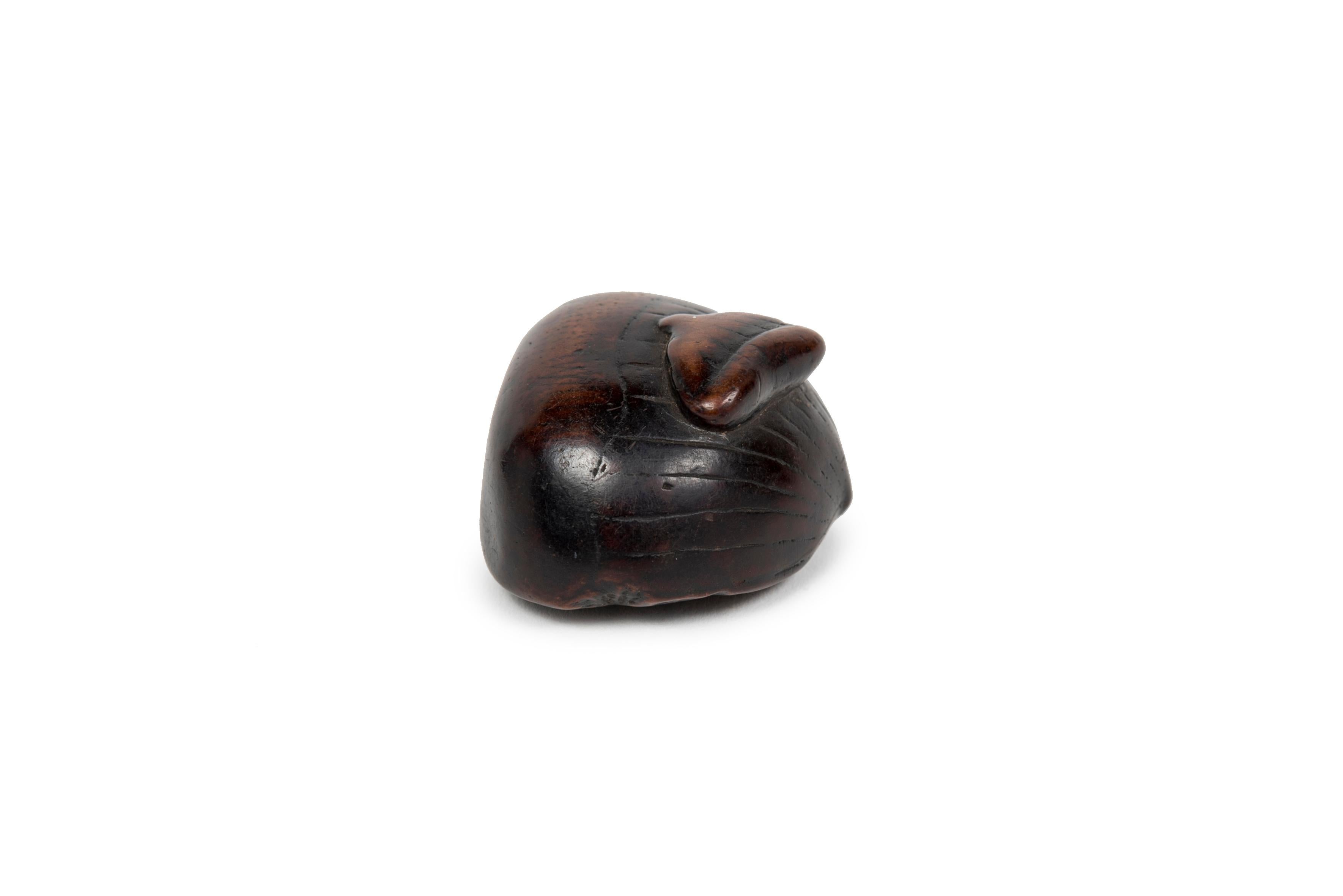 Edo Netsuke japonais Boxwoord en forme de deux châtaigniers en vente